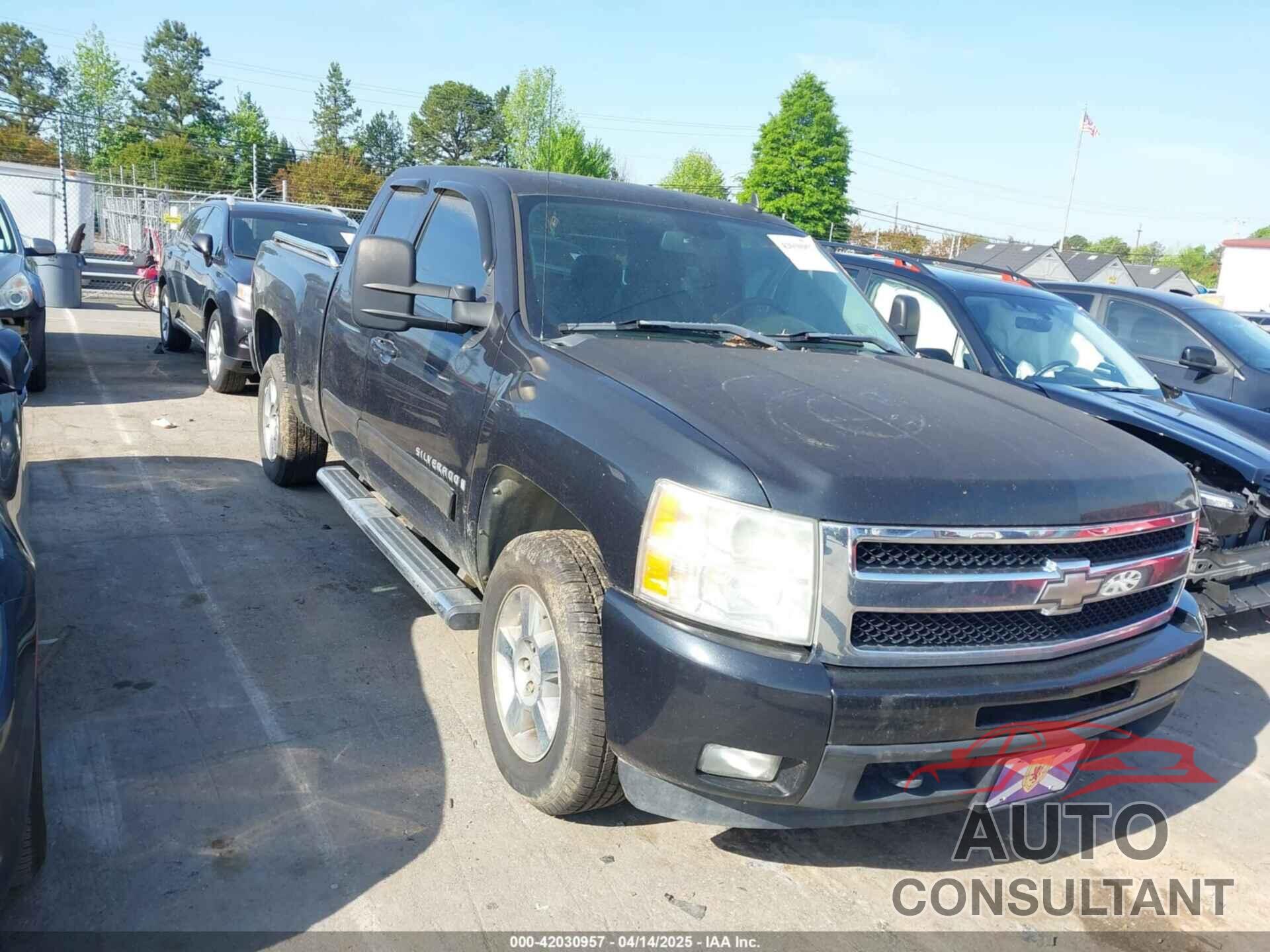 CHEVROLET SILVERADO 1500 2009 - 1GCEK39J59Z182591