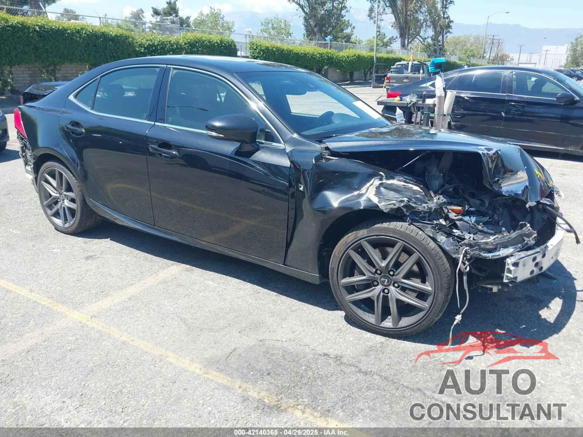 LEXUS IS 300 2018 - JTHBA1D24J5061958