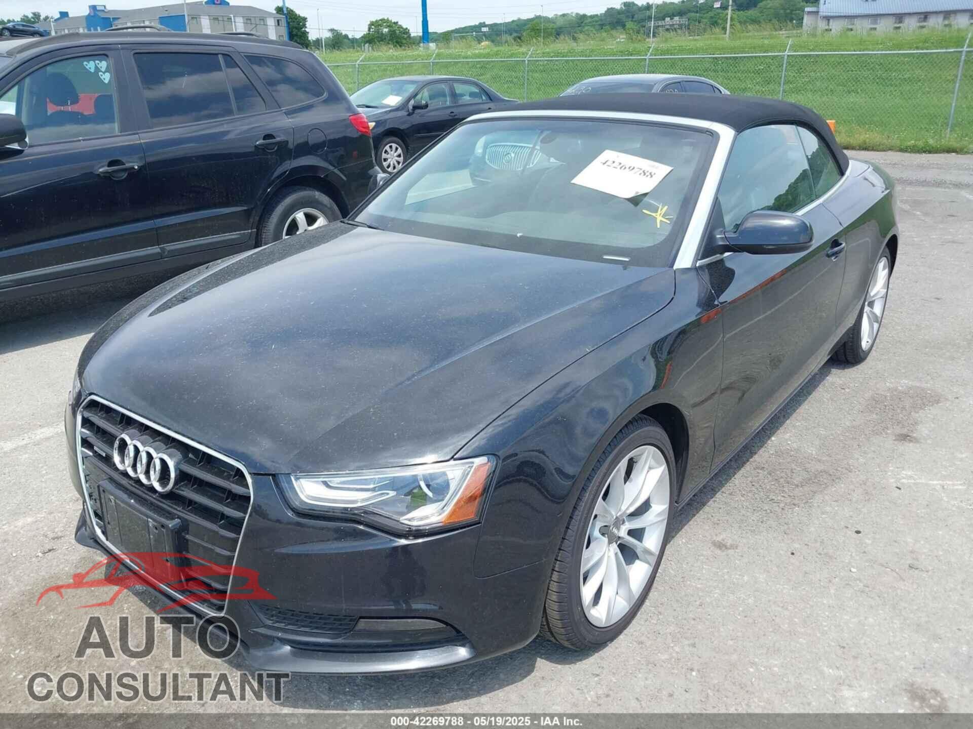 AUDI A5 2013 - WAULFAFH8DN007508