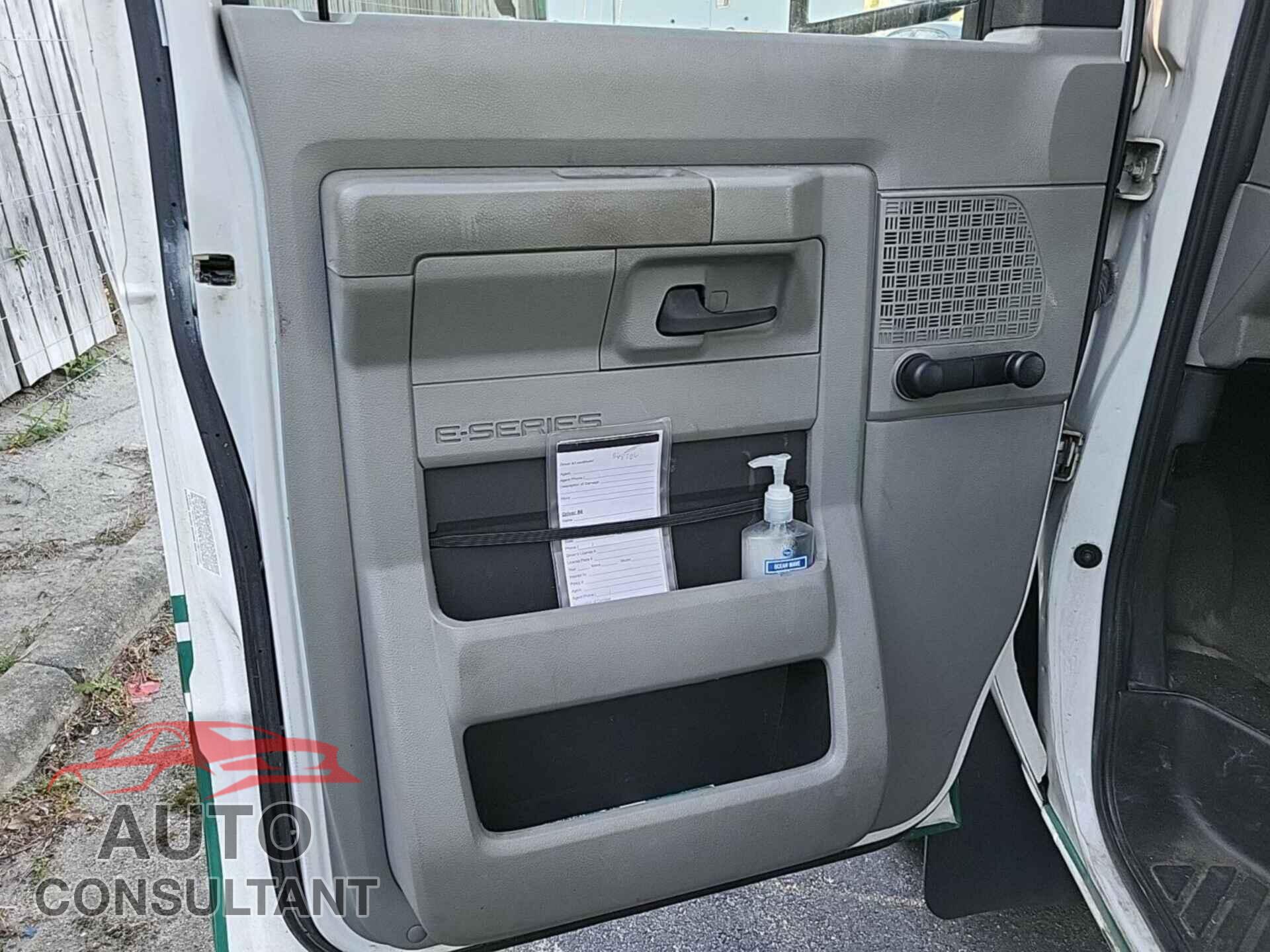 FORD ECONOLINE 2014 - 1FDFE4FS4EDB17992