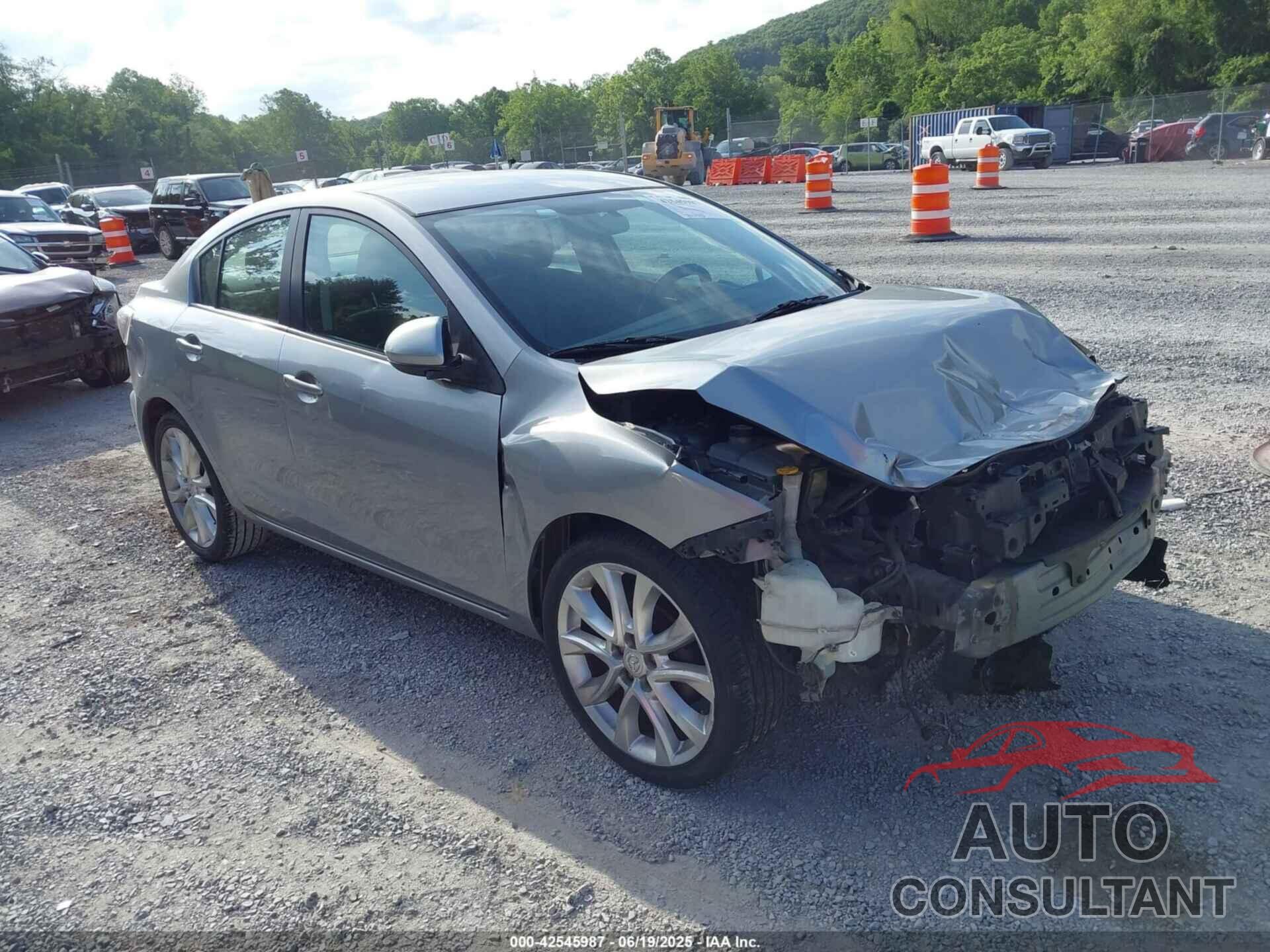 MAZDA MAZDA3 2013 - JM1BL1TG6D1790855