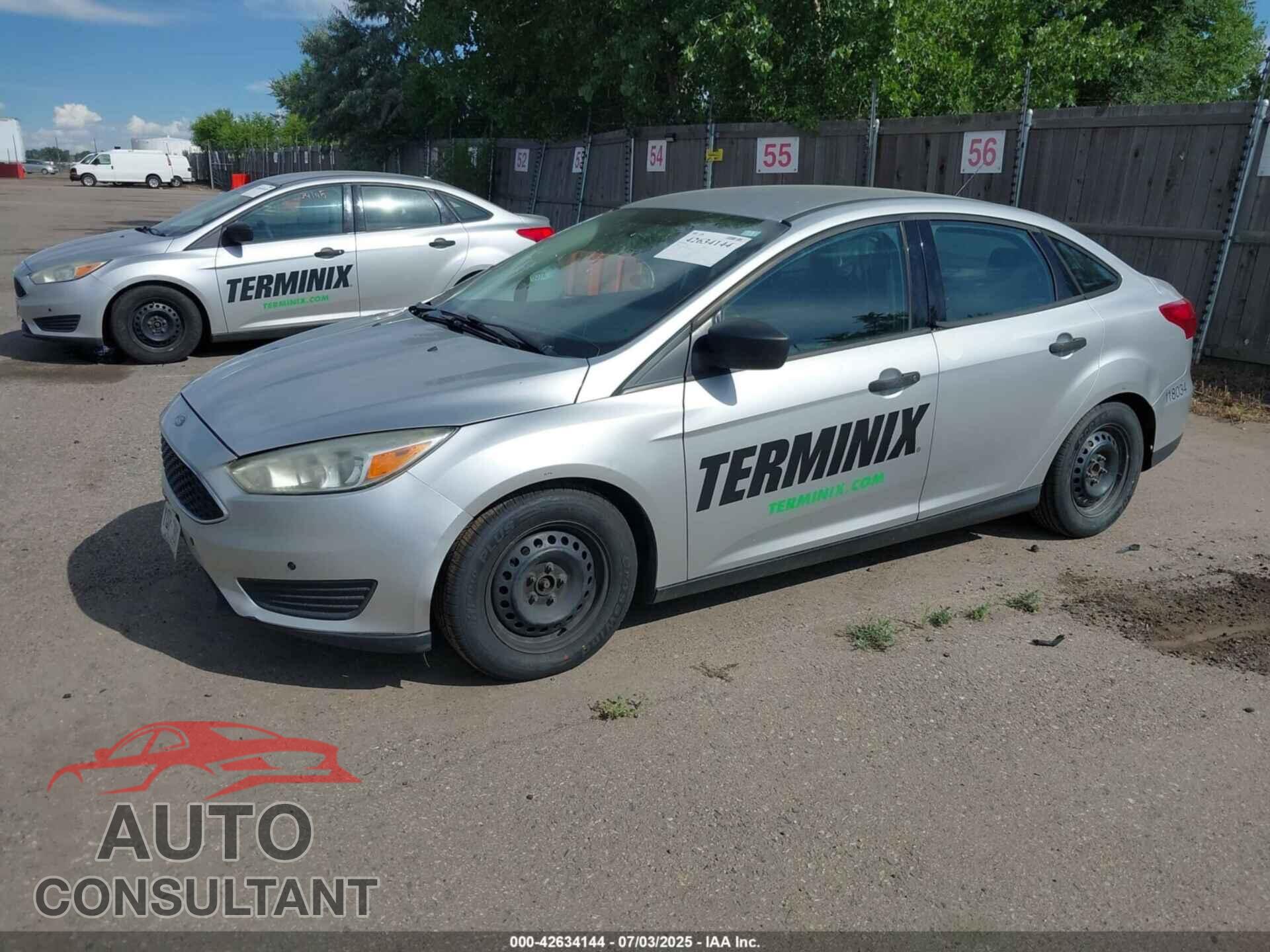 FORD FOCUS 2016 - 1FADP3E20GL322385