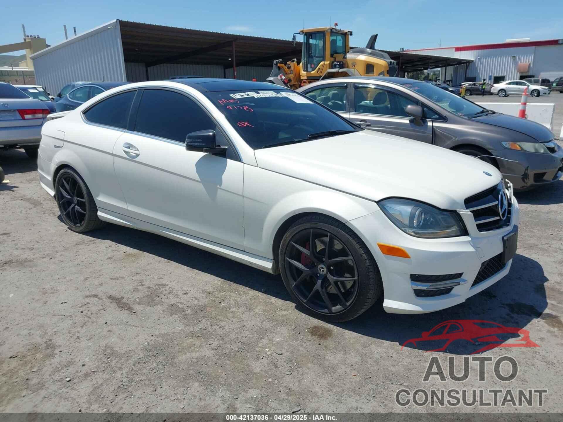 MERCEDES-BENZ C 250 2014 - WDDGJ4HBXEG192508