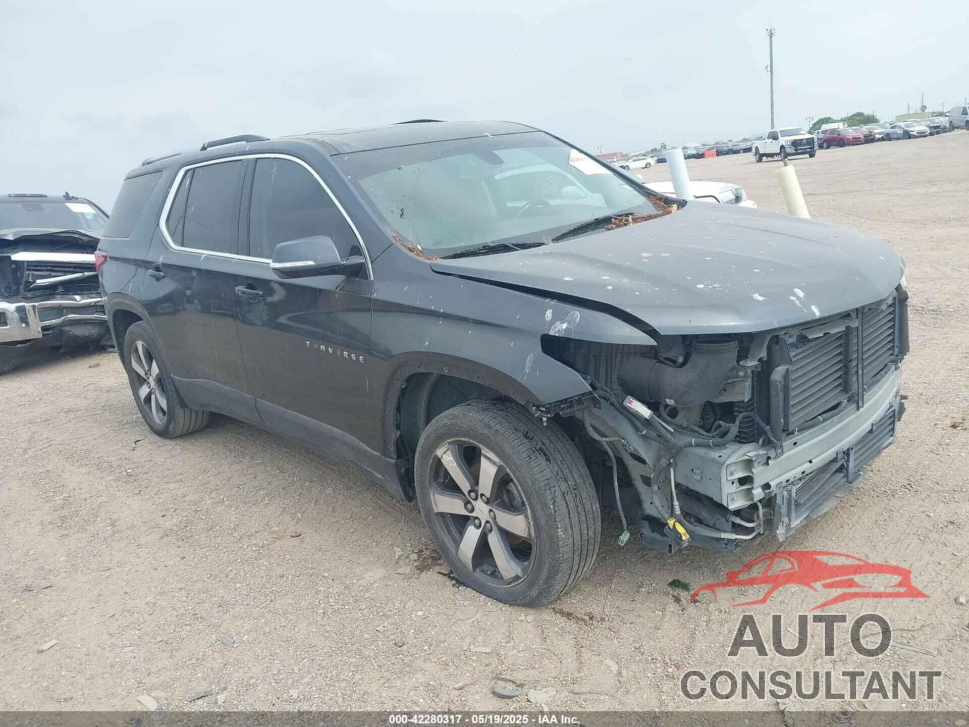 CHEVROLET TRAVERSE 2018 - 1GNERHKW5JJ153651