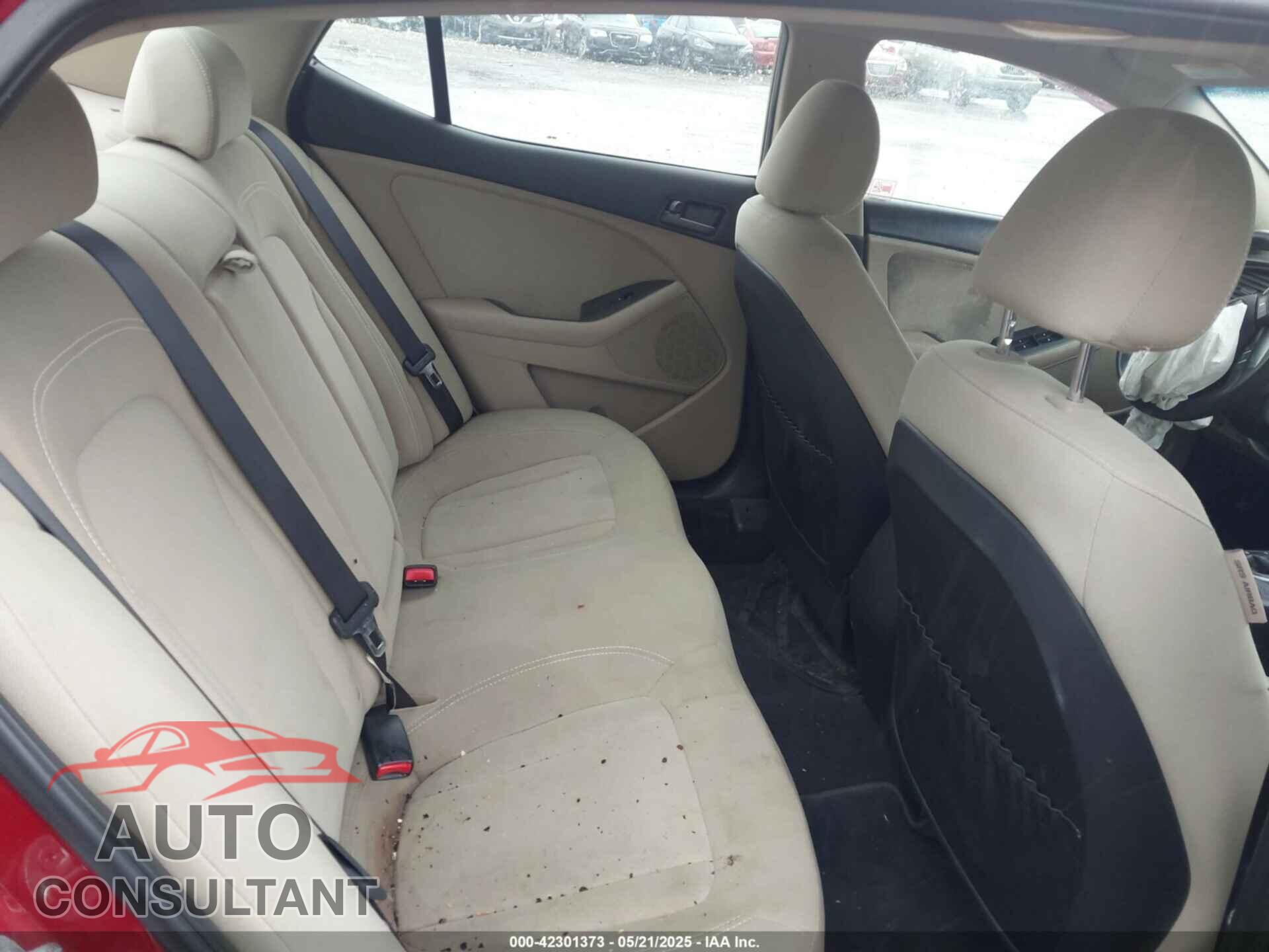 KIA OPTIMA 2011 - KNAGM4A75B5168564