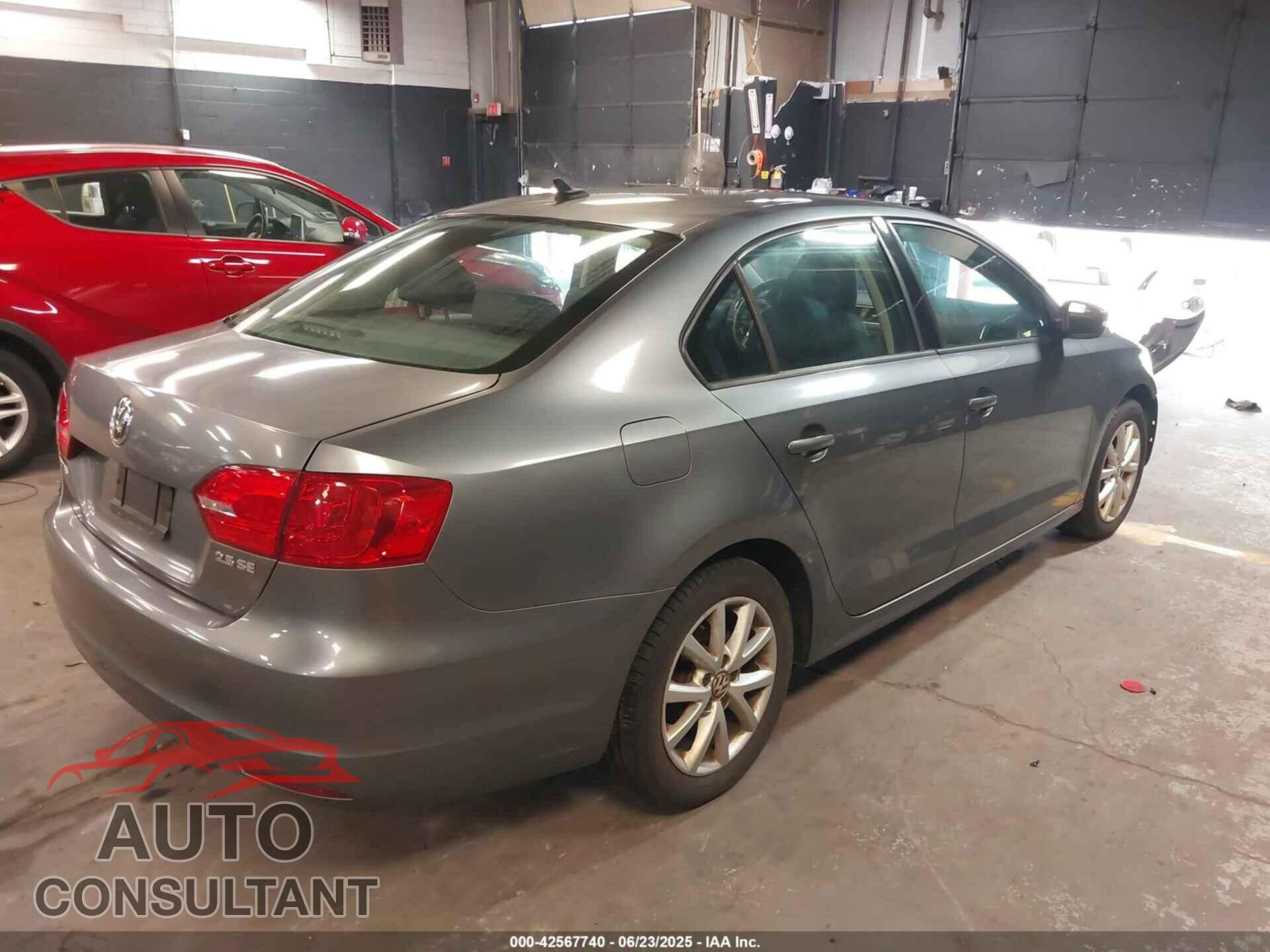 VOLKSWAGEN JETTA 2012 - 3VWDP7AJ9CM466912