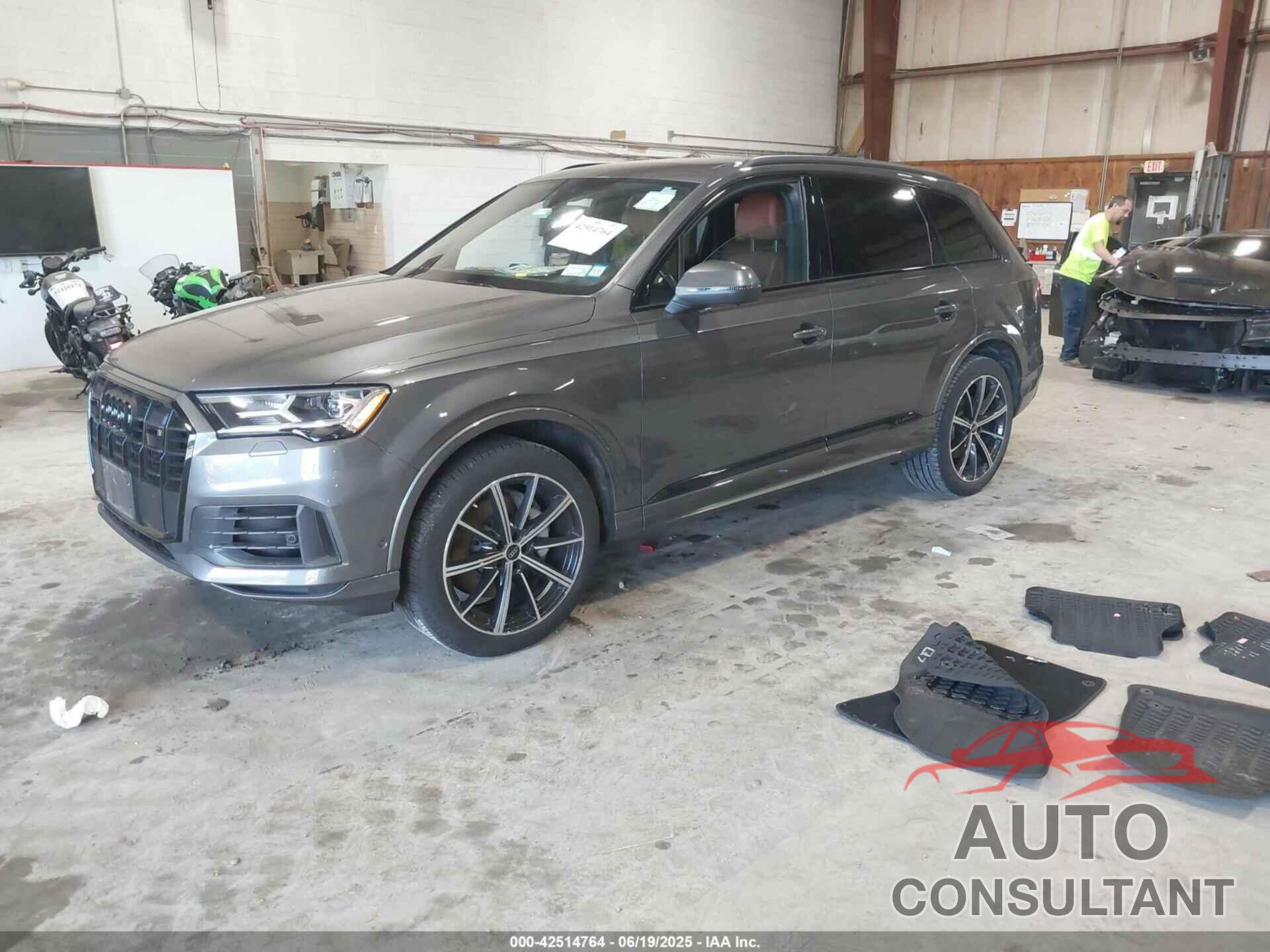 AUDI Q7 2022 - WA1LXBF72ND008409