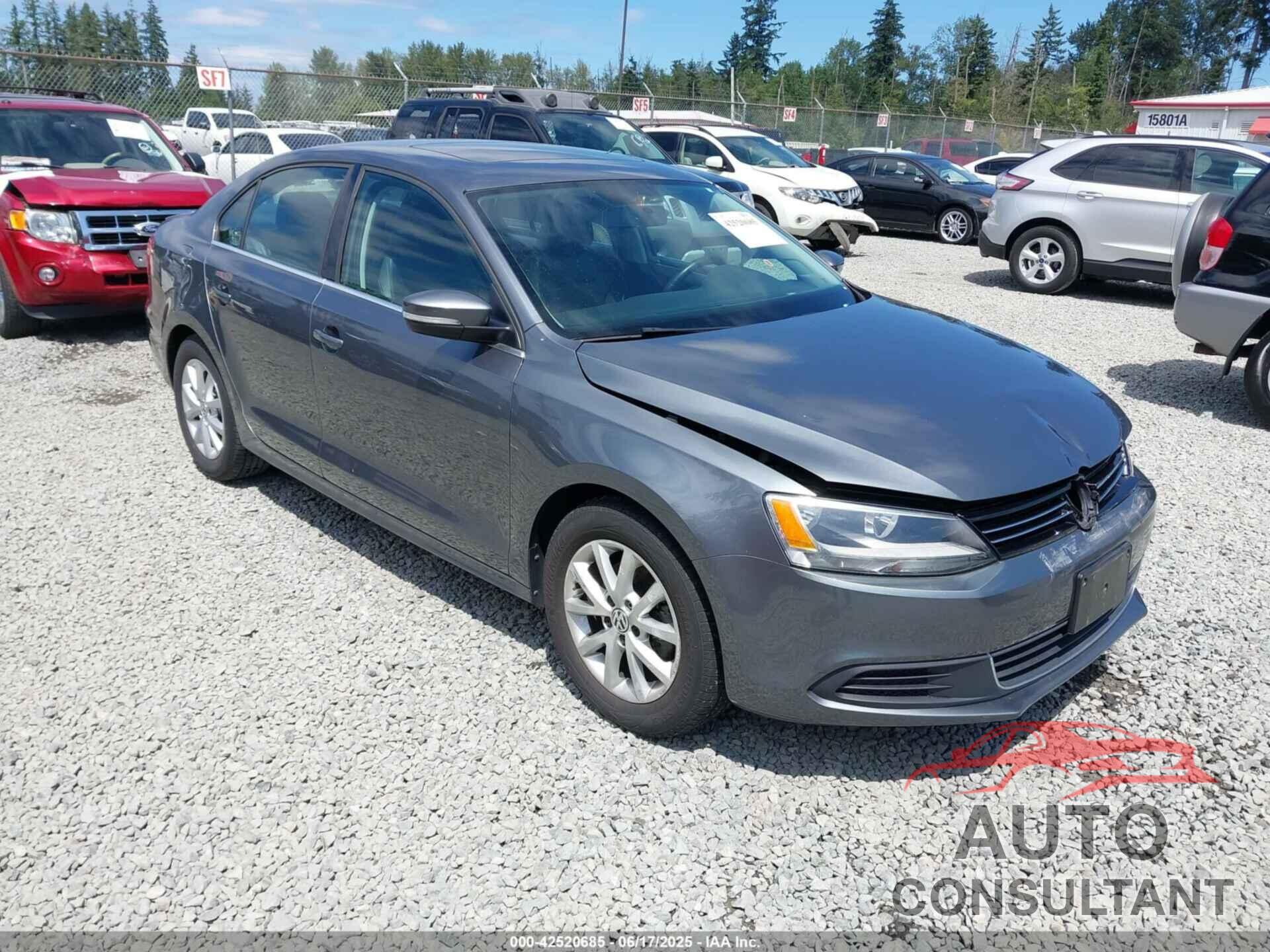 VOLKSWAGEN JETTA 2013 - 3VWDP7AJ3DM372896
