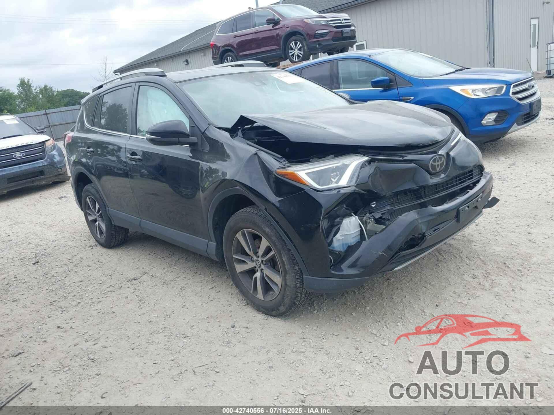 TOYOTA RAV4 2018 - 2T3RFREV6JW763345