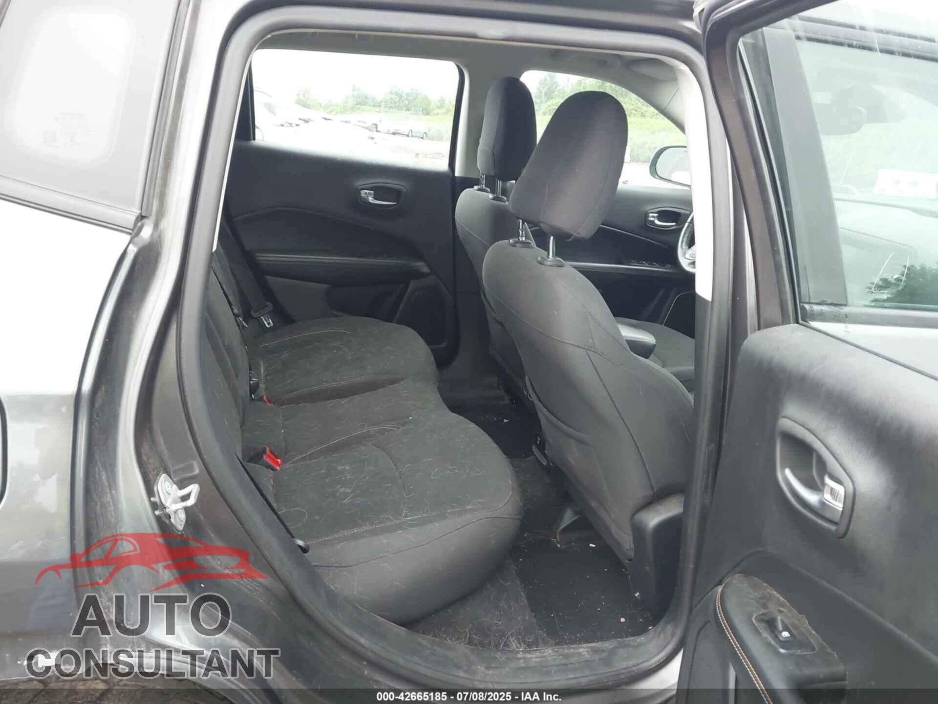JEEP COMPASS 2019 - 3C4NJDAB4KT683448