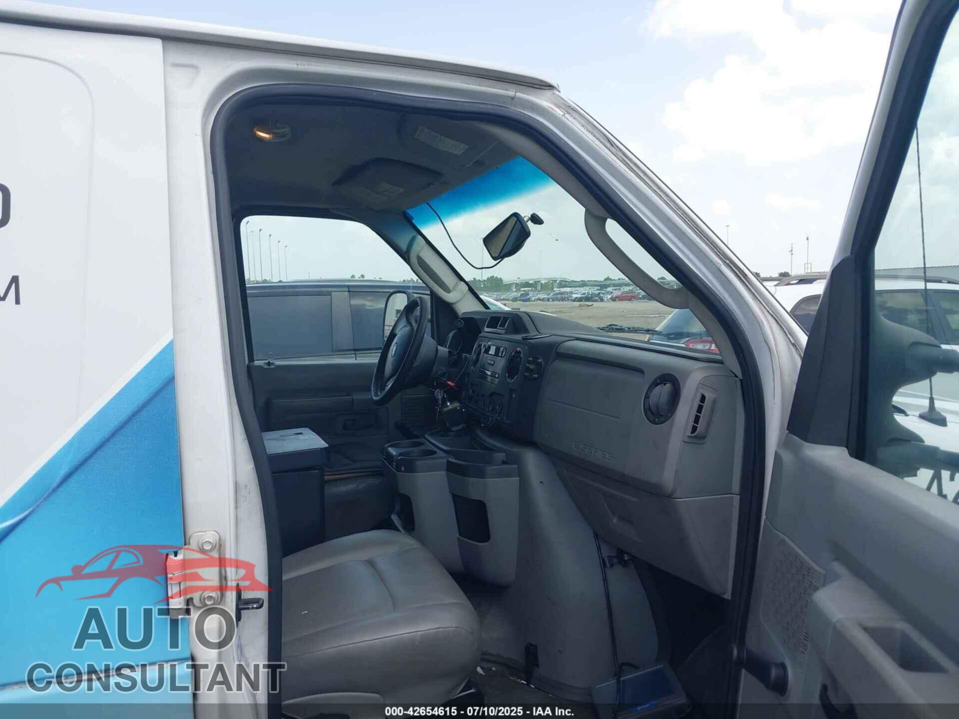 FORD E-150 2014 - 1FTNE1EL2EDA56747