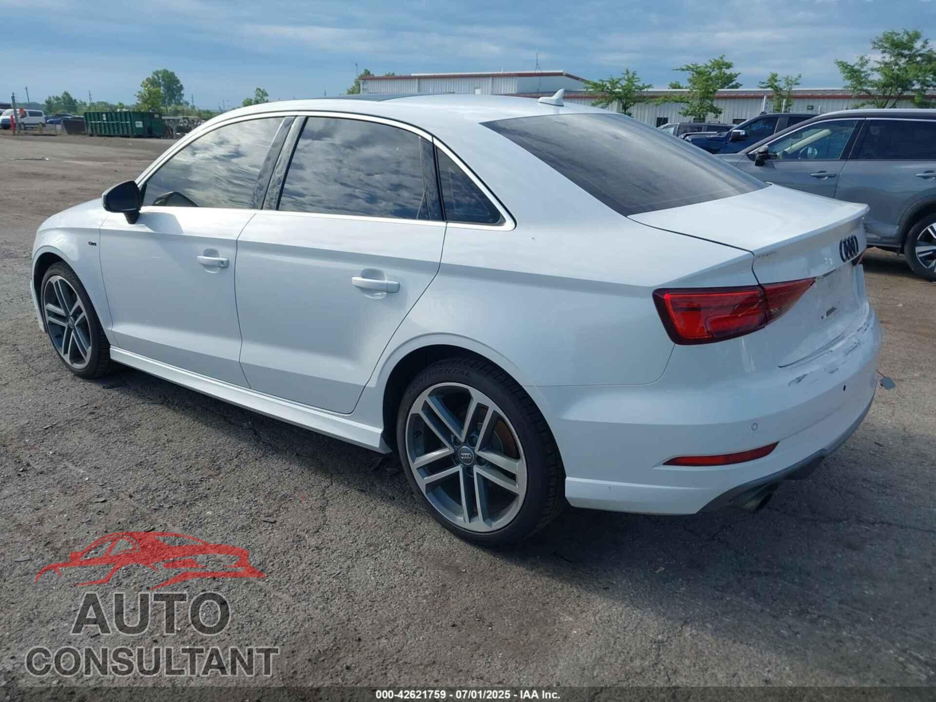 AUDI A3 2017 - WAUK8GFF3H1054529
