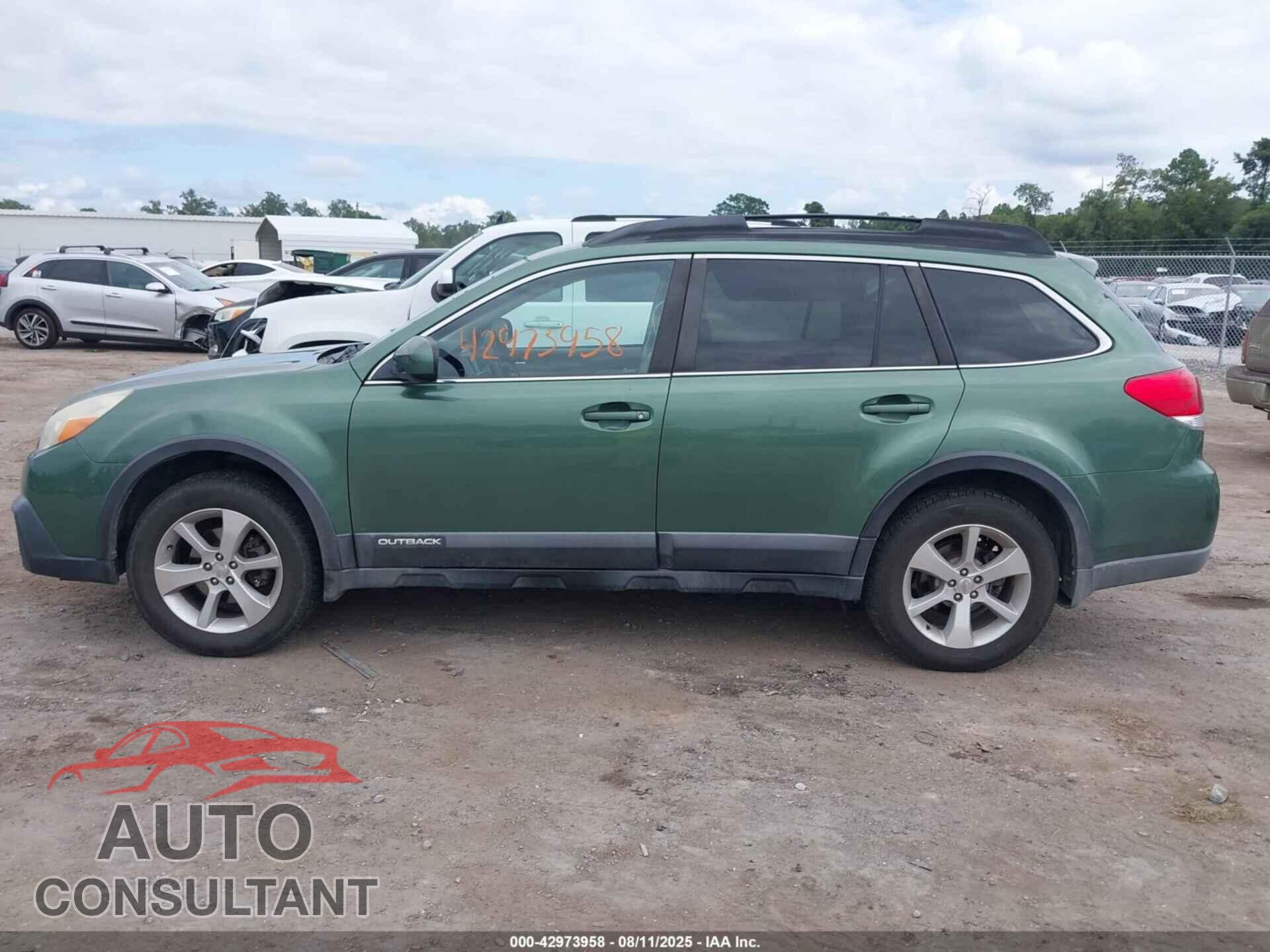 SUBARU OUTBACK 2013 - 4S4BRBPC4D3207646
