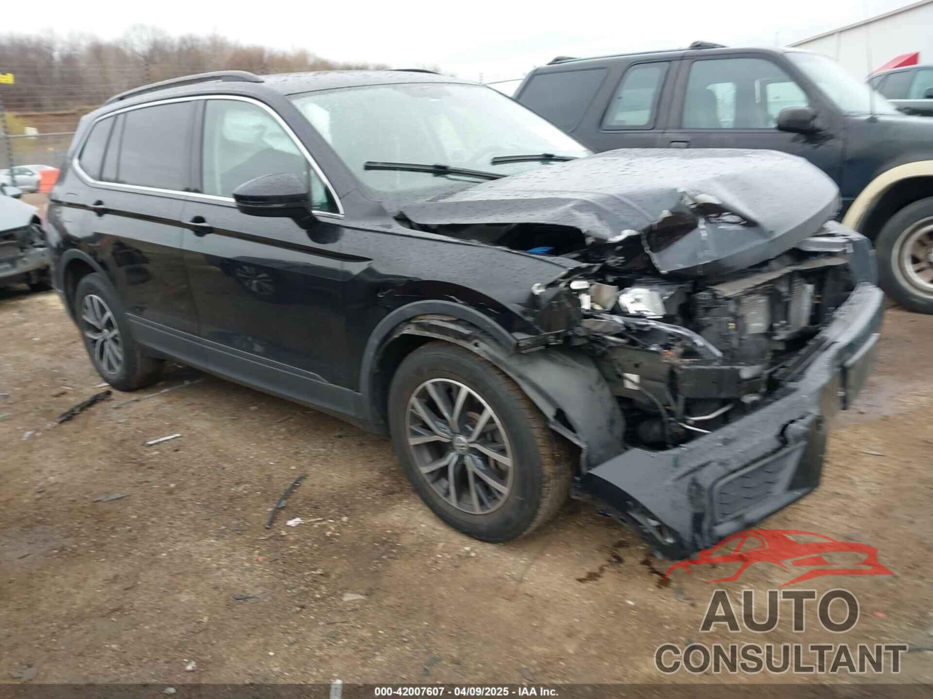 VOLKSWAGEN TIGUAN 2019 - 3VV2B7AX5KM194520