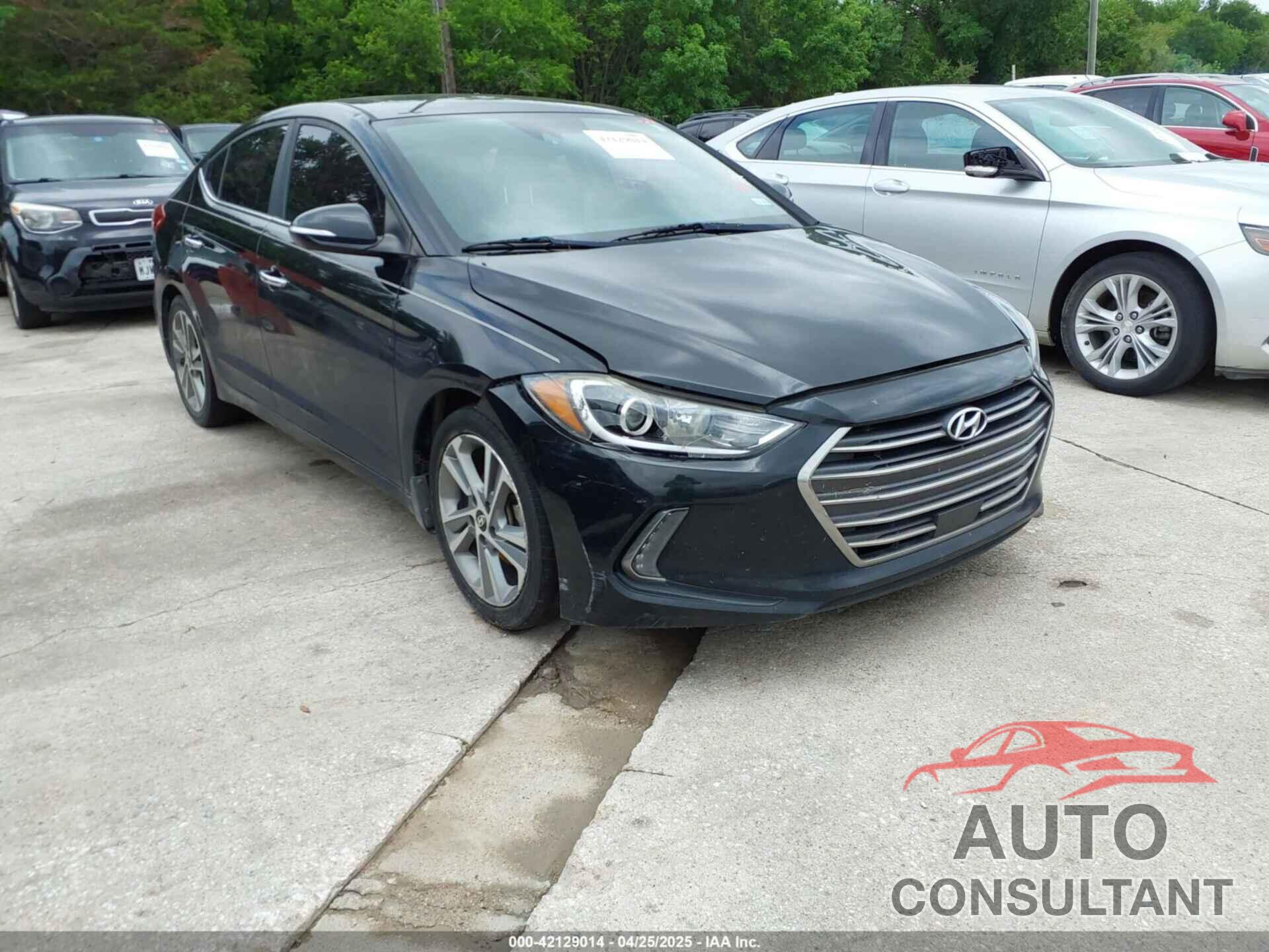 HYUNDAI ELANTRA 2017 - KMHD84LF8HU317946