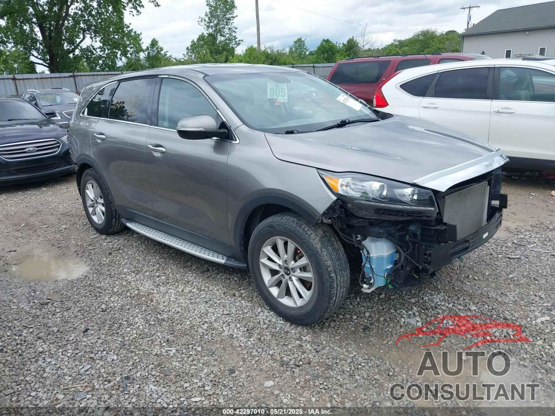 KIA SORENTO 2019 - 5XYPG4A38KG533060