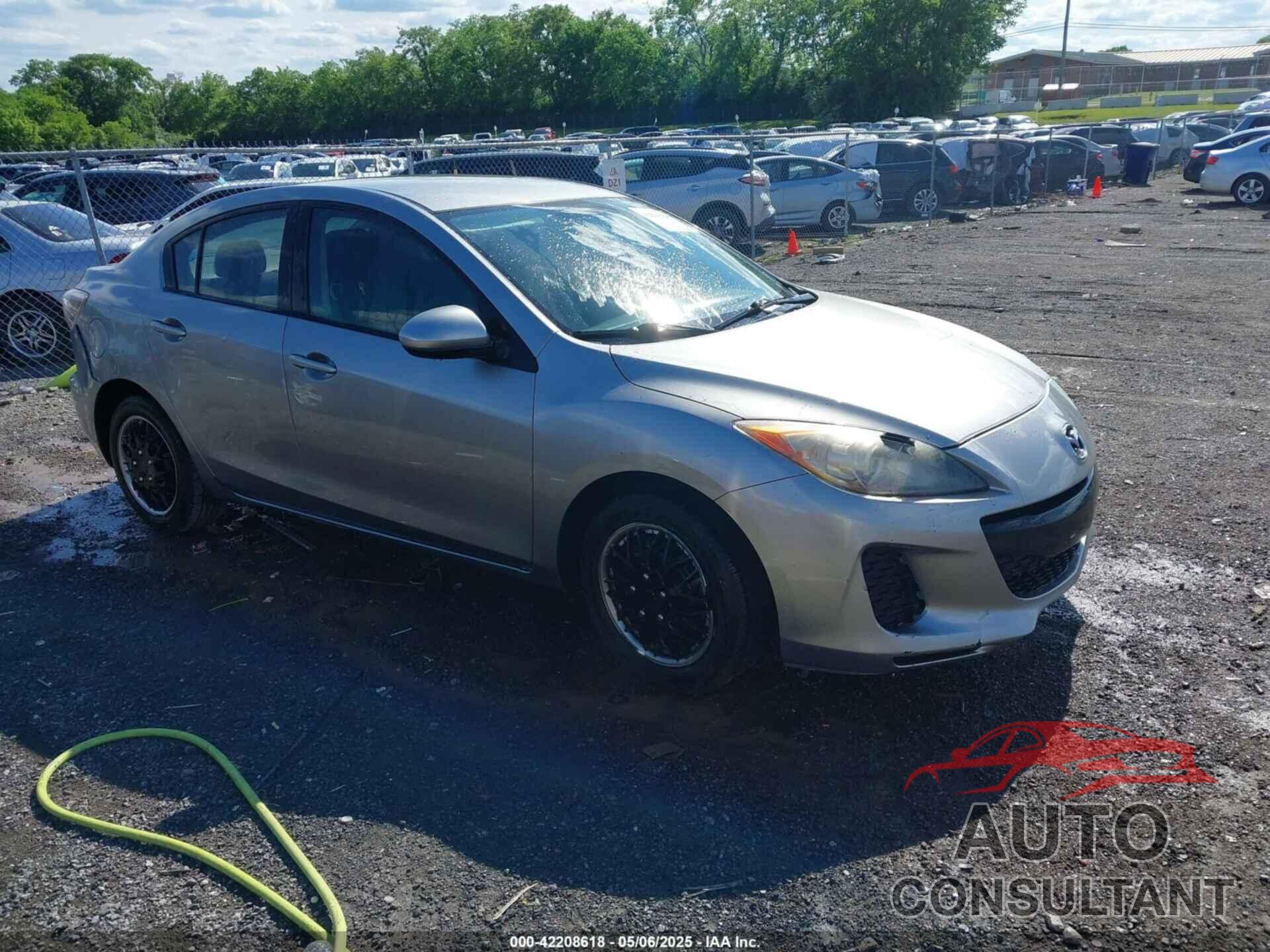 MAZDA MAZDA3 2012 - JM1BL1UFXC1555282