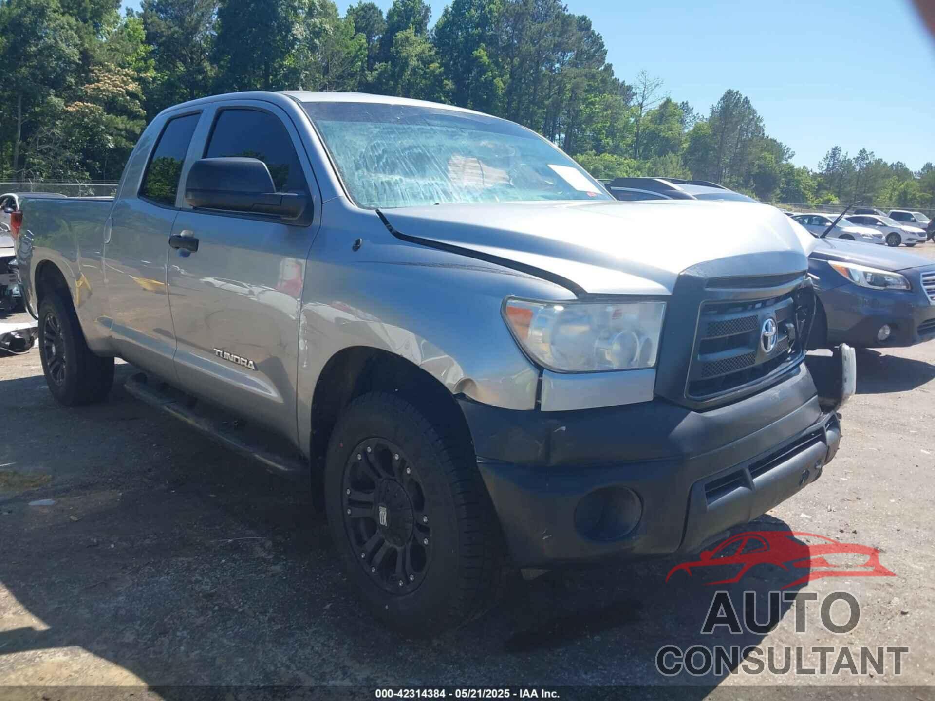 TOYOTA TUNDRA 2013 - 5TFRM5F15DX056831