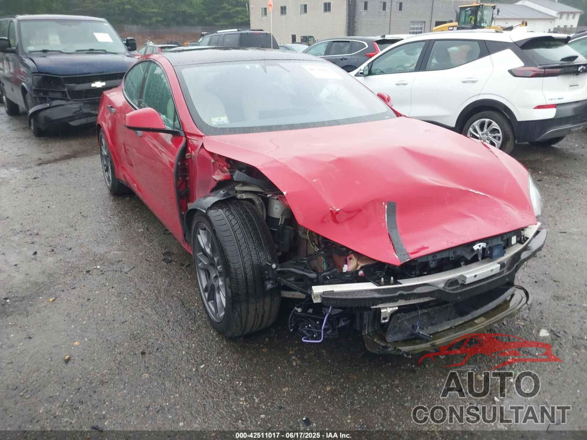 TESLA MODEL S 2021 - 5YJSA1E53MF428488