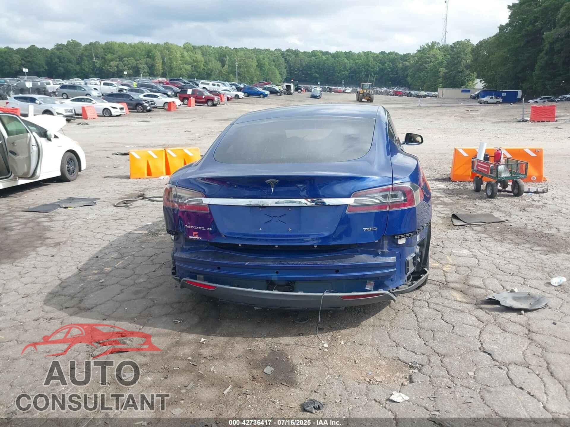 TESLA MODEL S 2015 - 5YJSA1S26FF094342