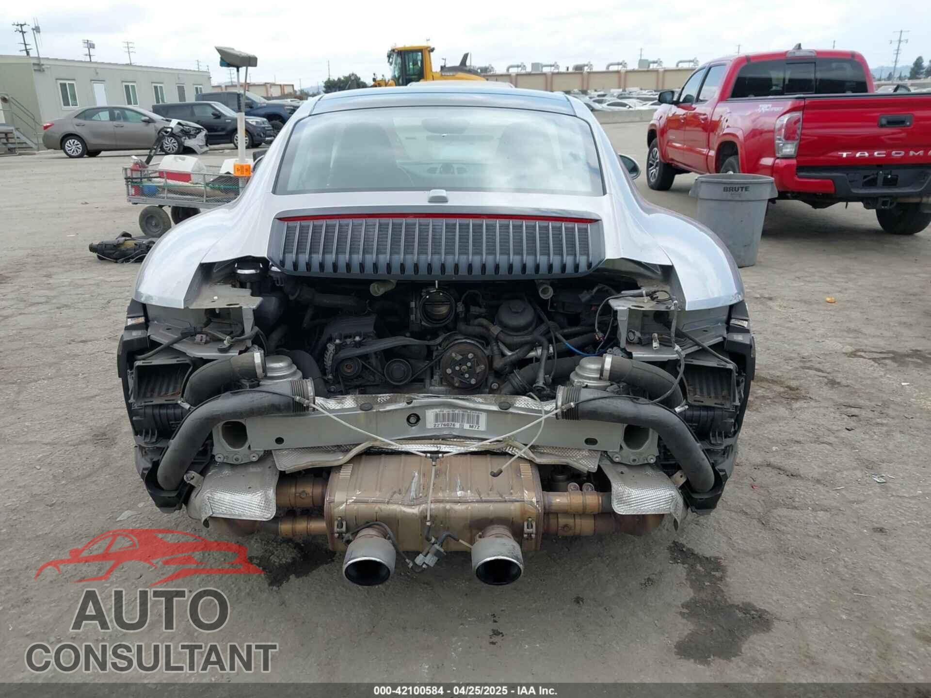 PORSCHE 911 2017 - WP0AB2A99HS122797