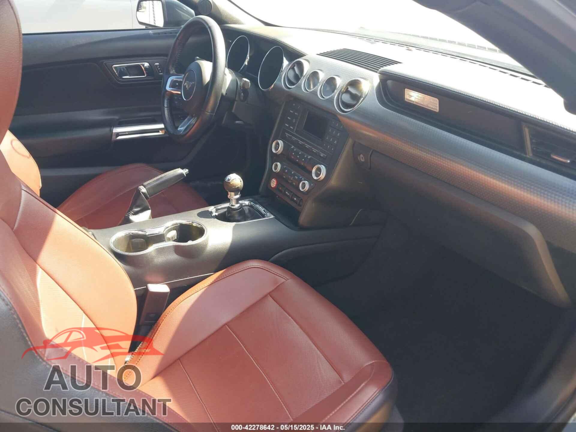 FORD MUSTANG 2015 - 1FA6P8TH7F5332170