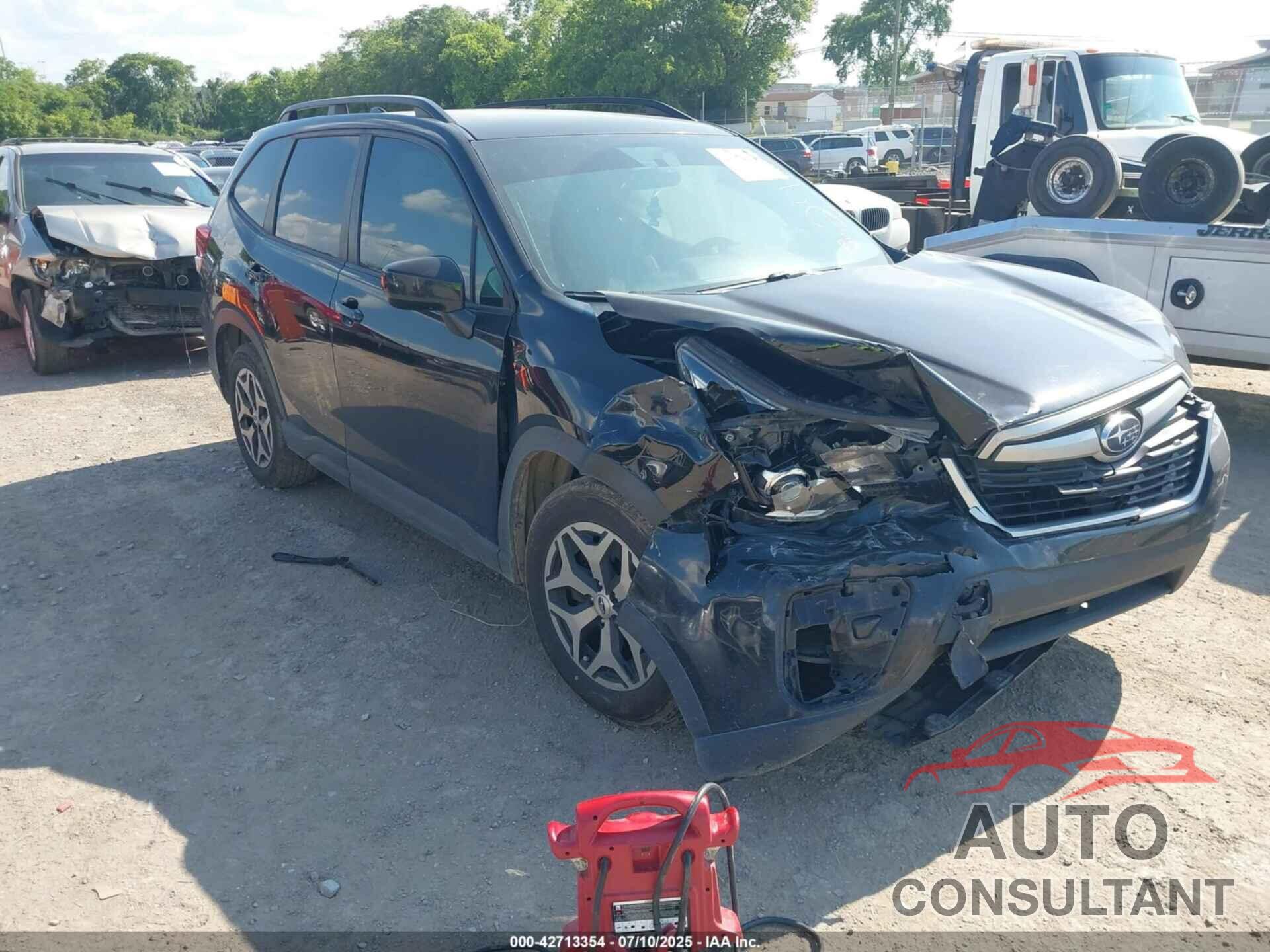 SUBARU FORESTER 2019 - JF2SKAEC6KH502416