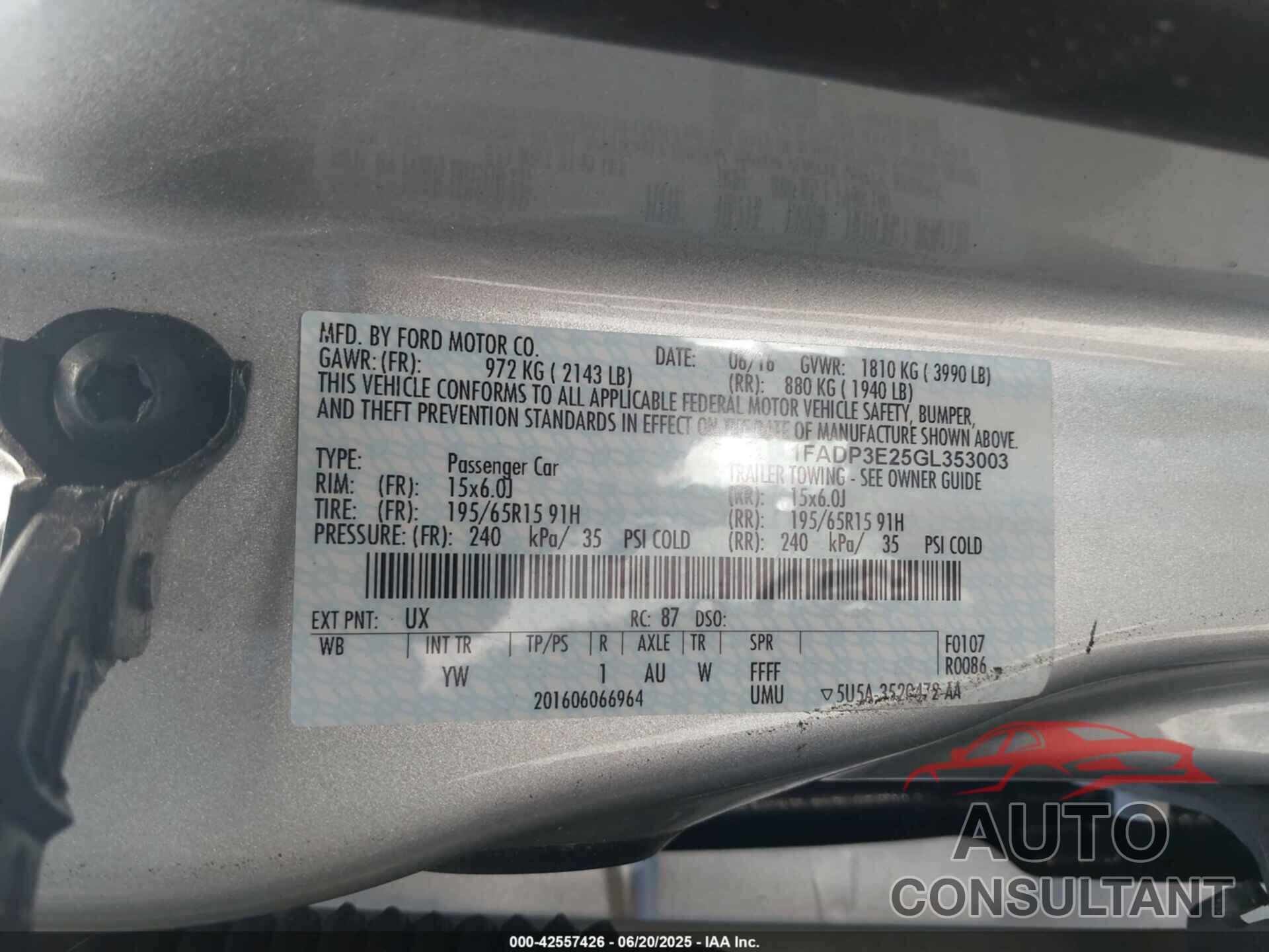FORD FOCUS 2016 - 1FADP3E25GL353003