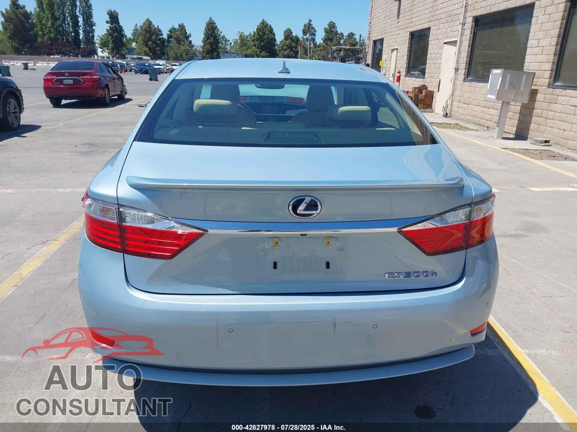 LEXUS ES 300H 2014 - JTHBW1GG4E2063399