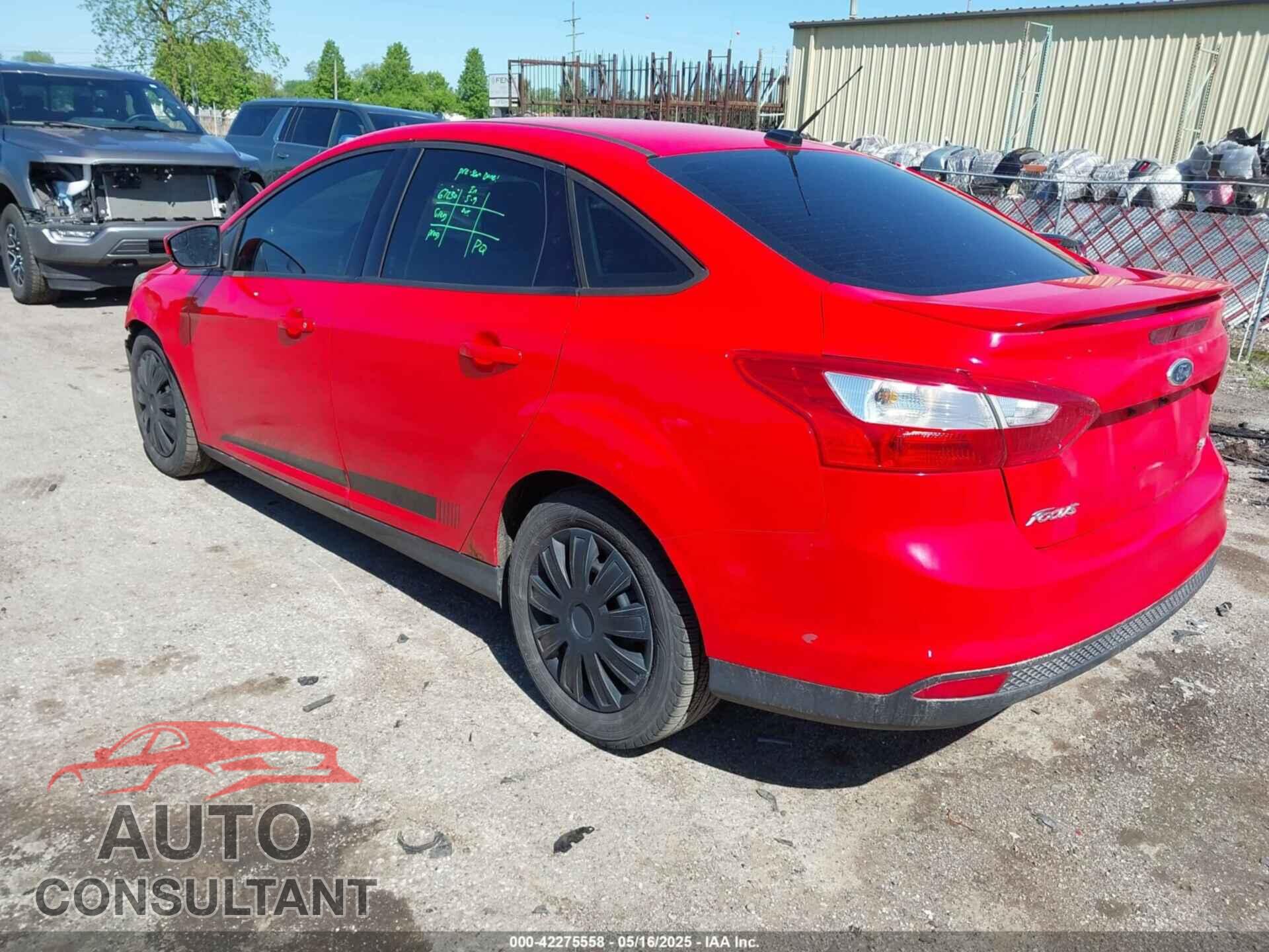 FORD FOCUS 2012 - 1FAHP3F29CL129226