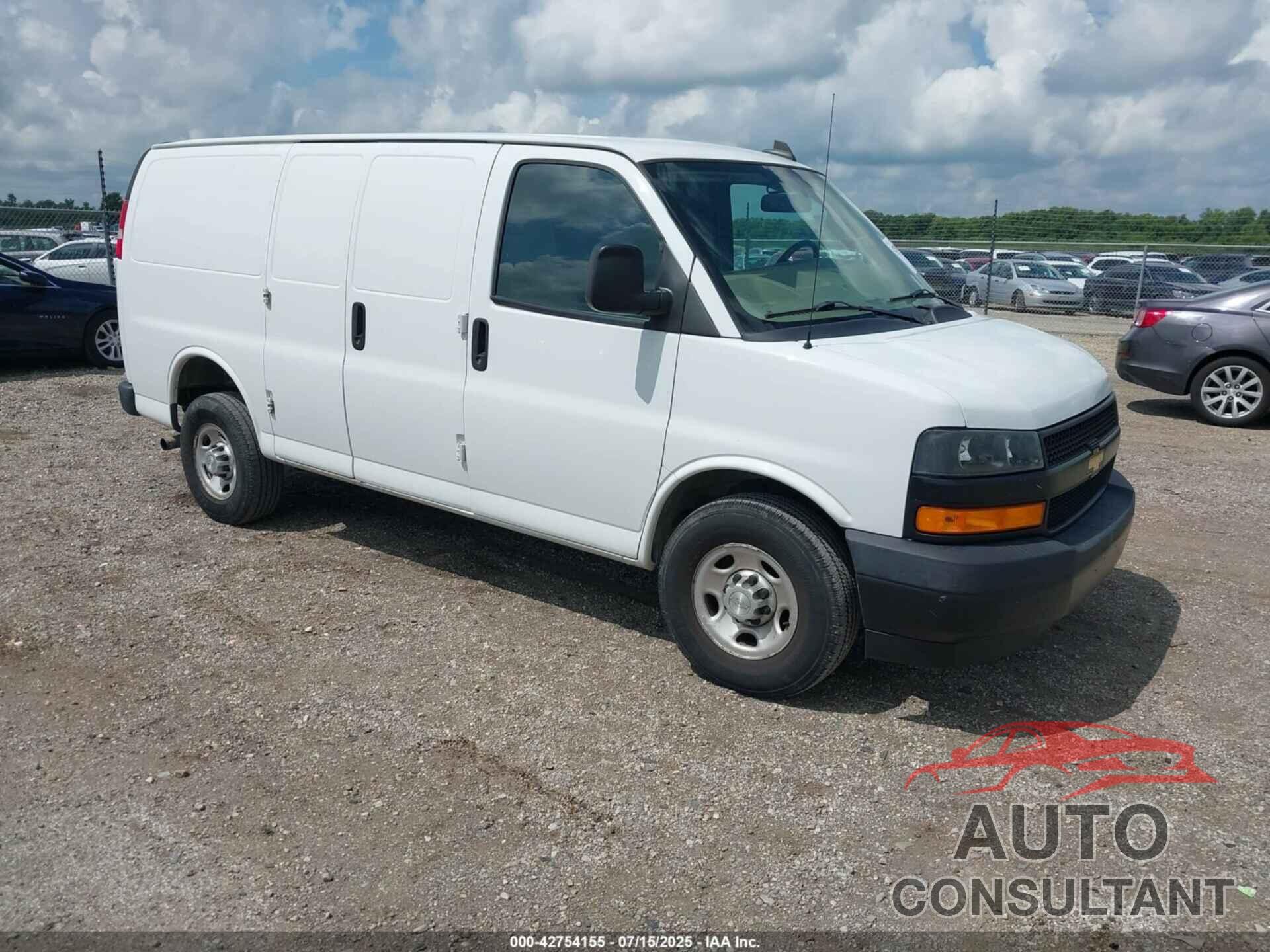 CHEVROLET EXPRESS 2500 2018 - 1GCWGAFP8J1253370