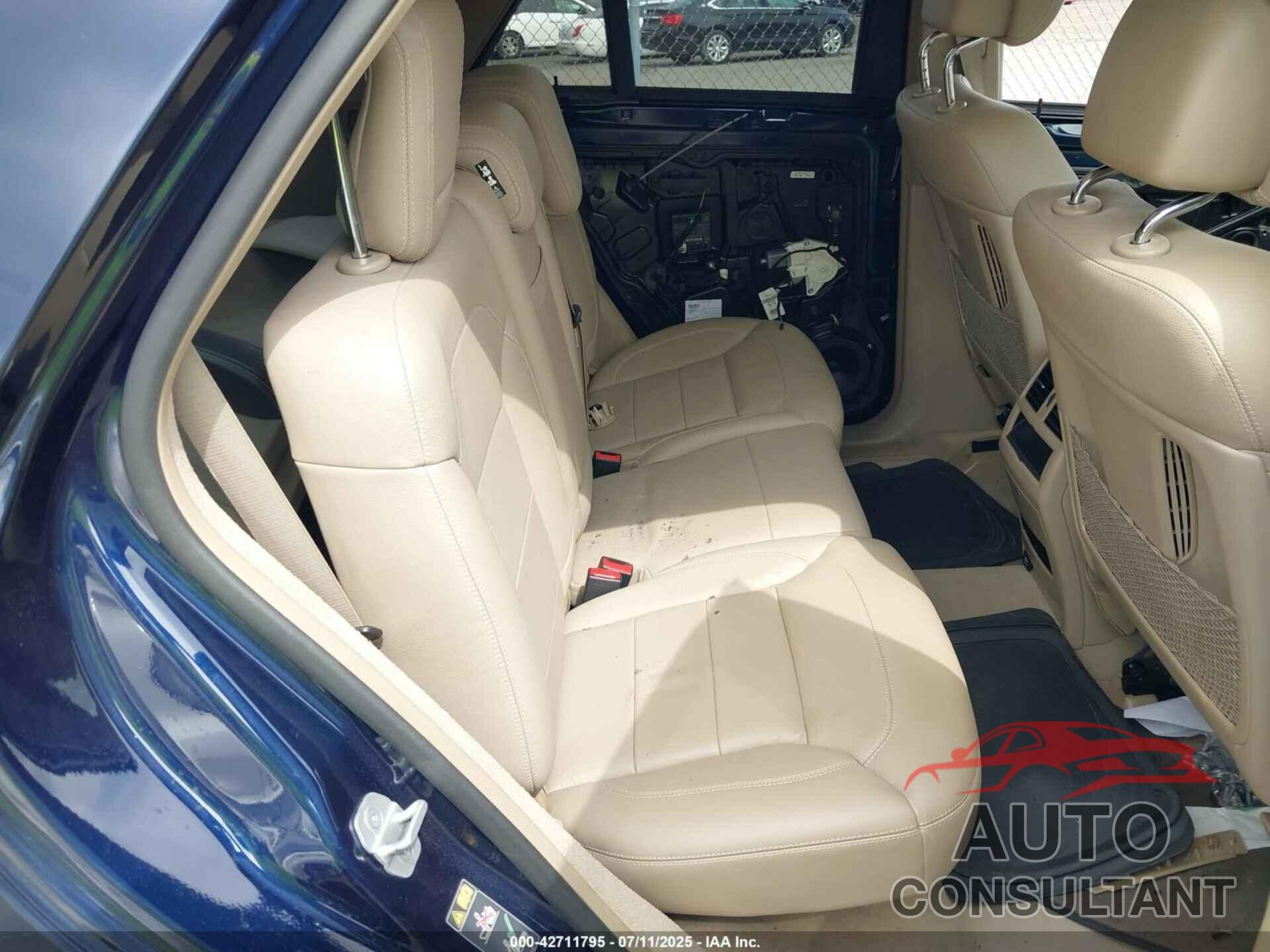 MERCEDES-BENZ ML 400 2015 - 4JGDA5GB3FA460383