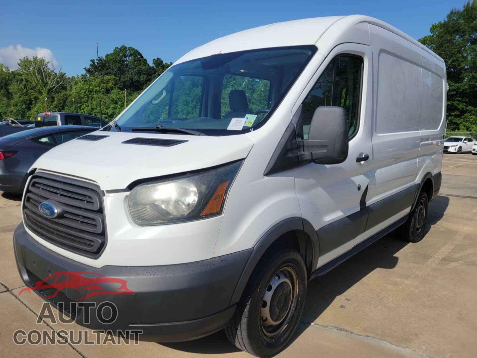 FORD TRANSIT 2015 - 1FTNR1CM2FKA48757