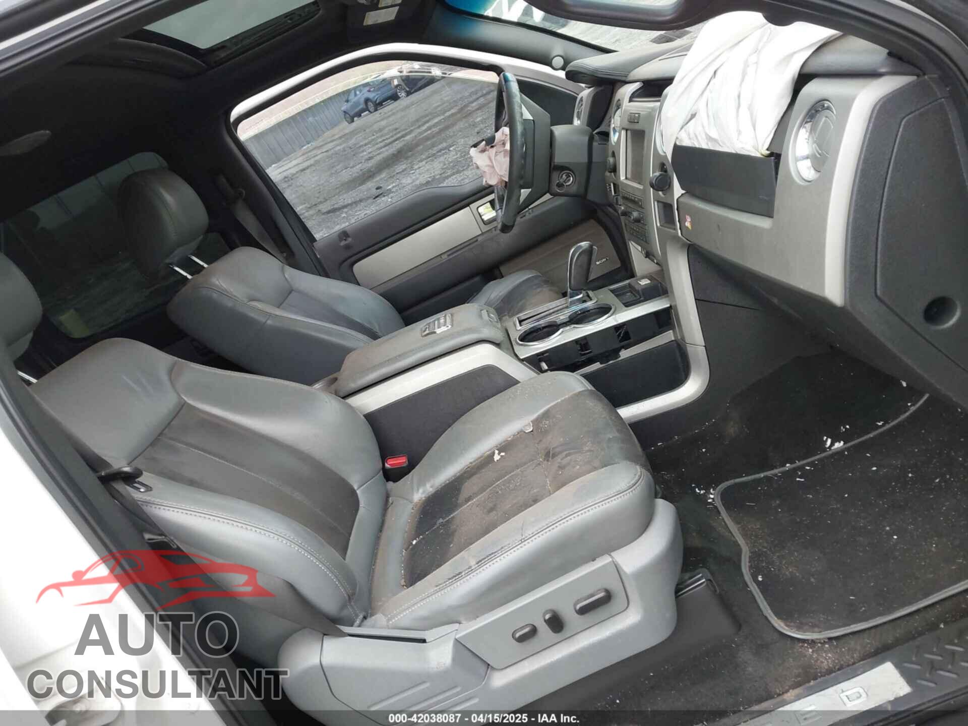 FORD F-150 2011 - 1FTFW1E63BFB80098
