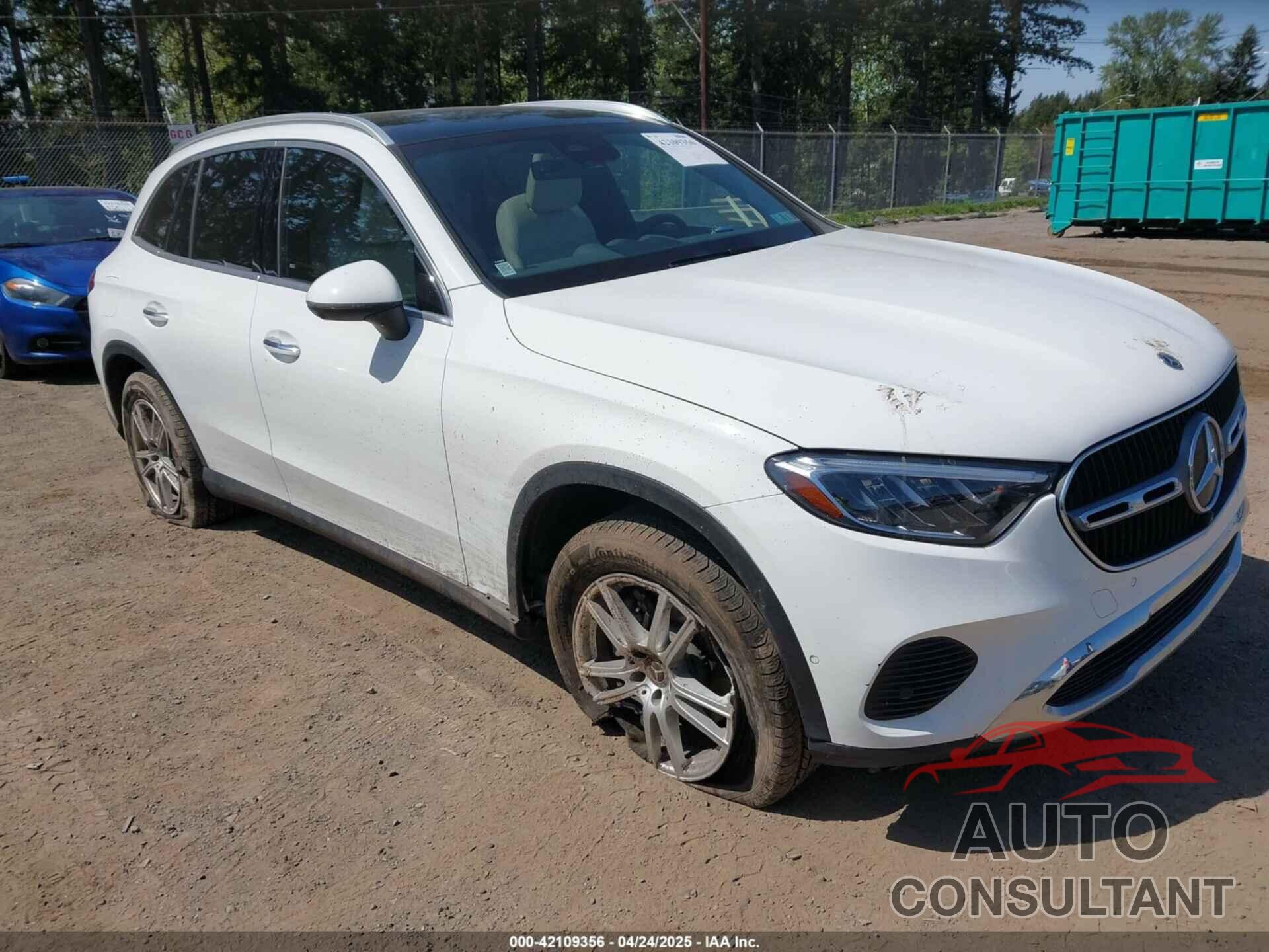 MERCEDES-BENZ GLC 300 2023 - W1NKM4HB1PU016858