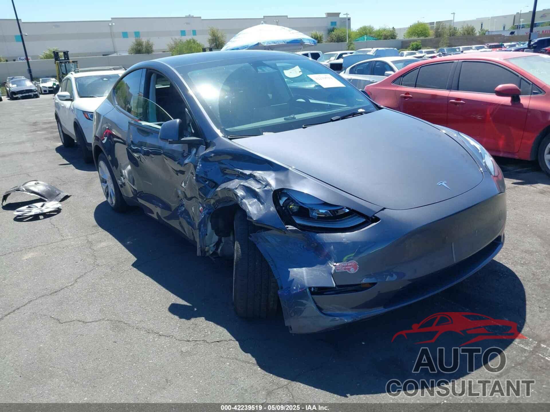TESLA MODEL Y 2023 - 7SAYGDEE7PF851849