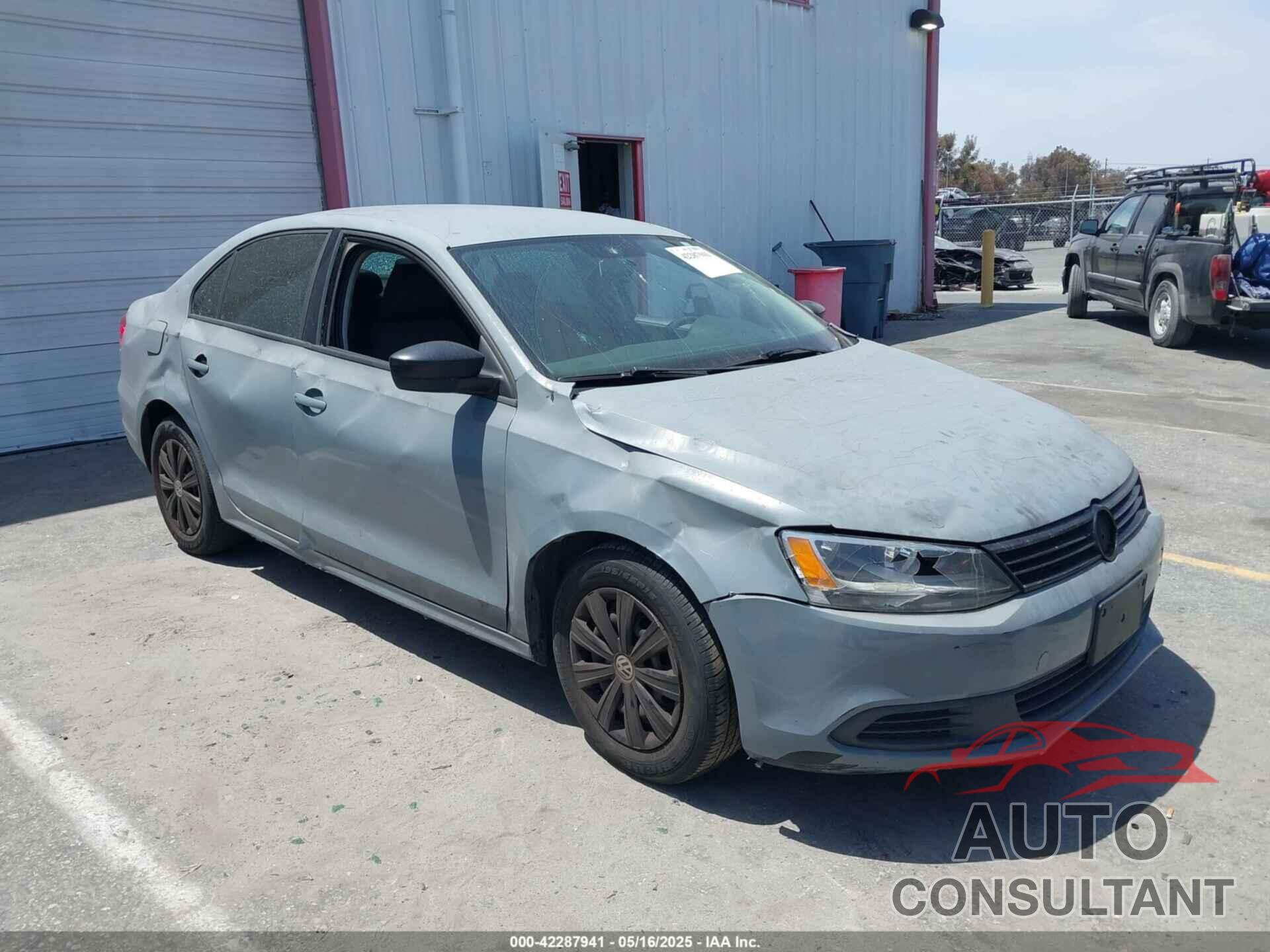 VOLKSWAGEN JETTA 2012 - 3VW2K7AJ1CM403258