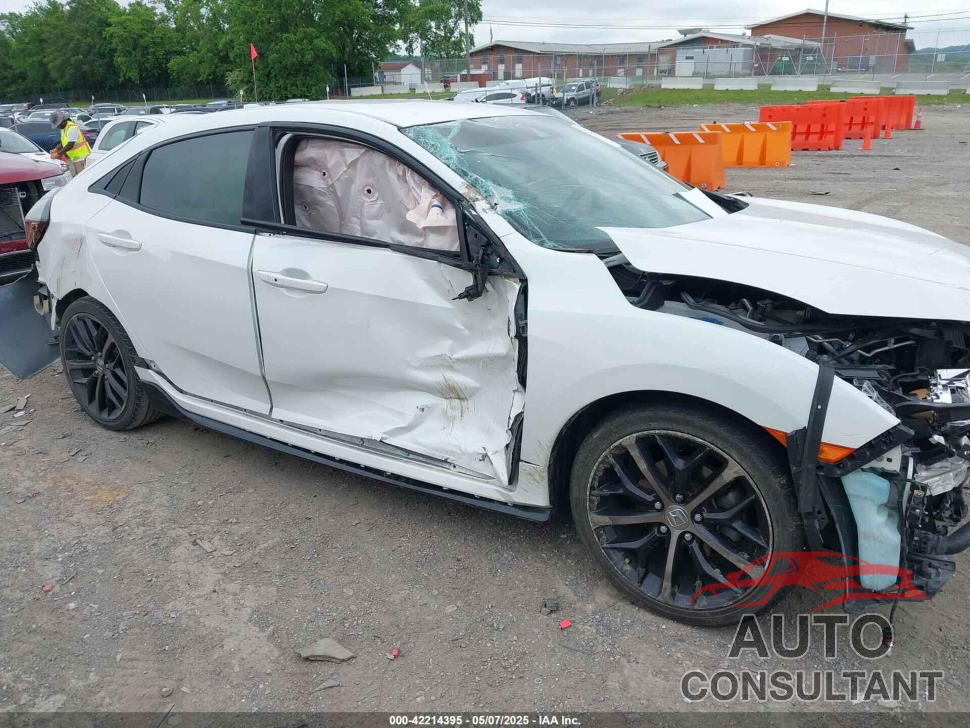 HONDA CIVIC 2021 - SHHFK7H49MU201468