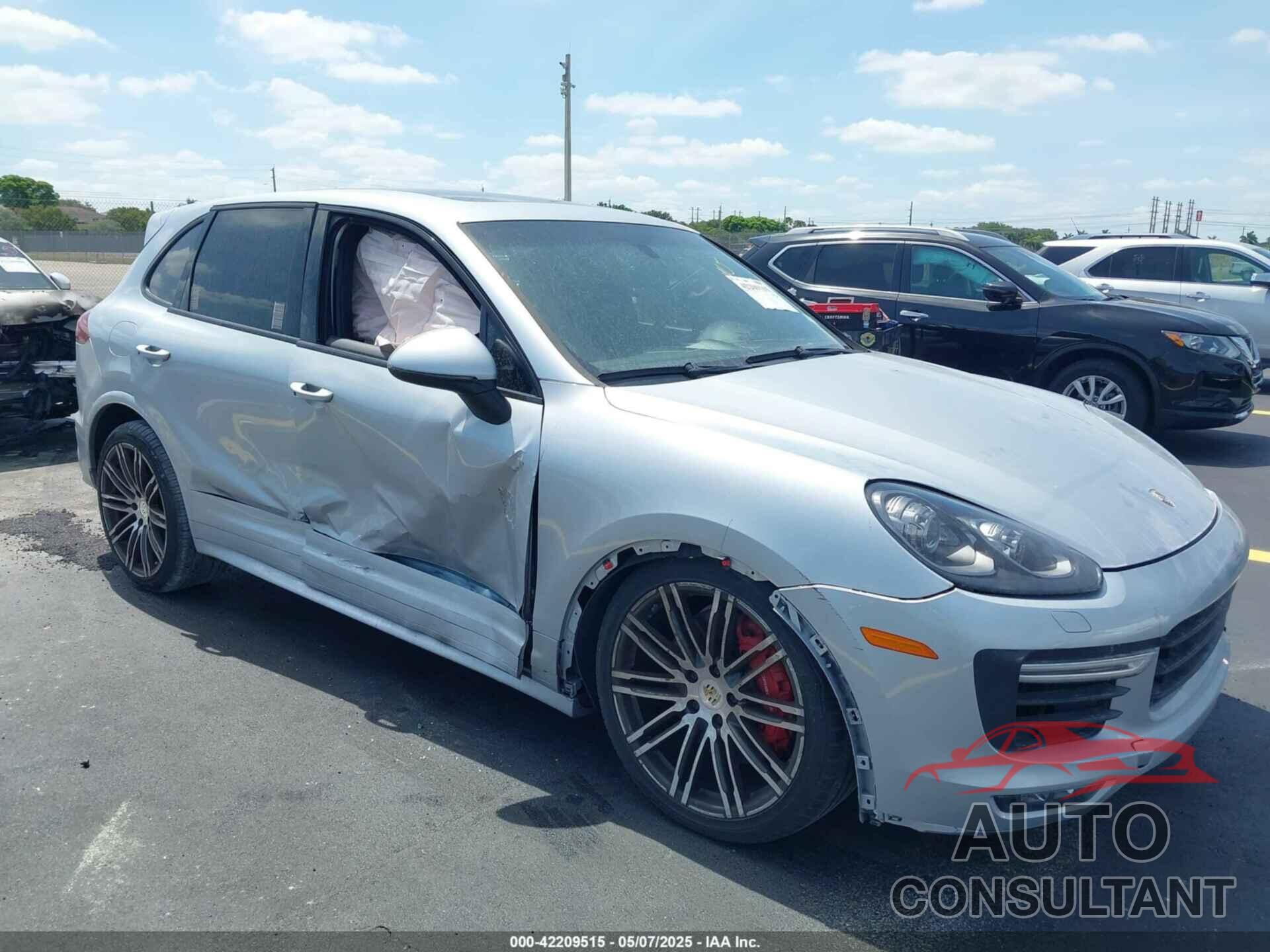 PORSCHE CAYENNE 2016 - WP1AD2A27GLA76018