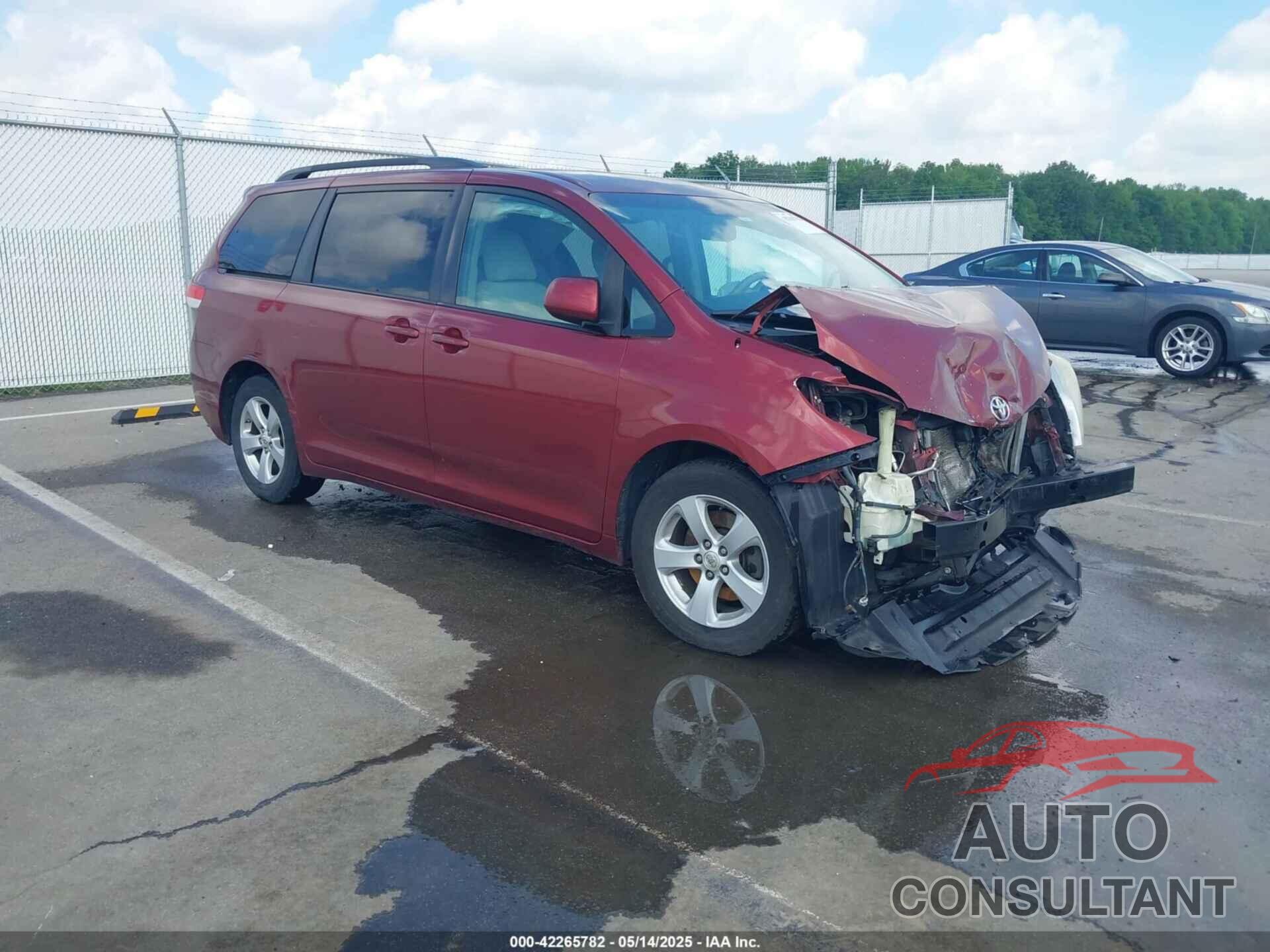 TOYOTA SIENNA 2012 - 5TDKK3DCXCS199052
