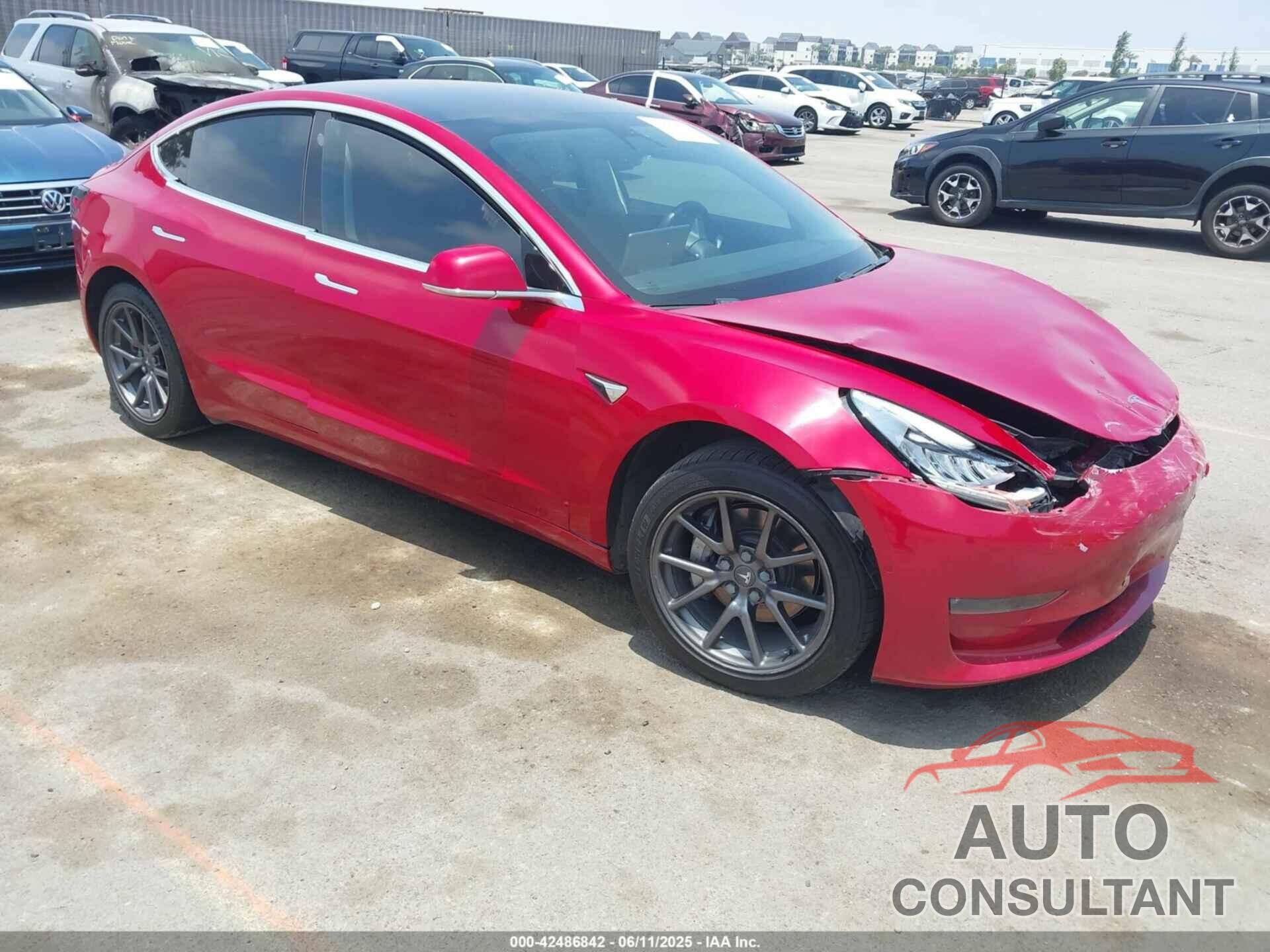 TESLA MODEL 3 2018 - 5YJ3E1EA6JF049521