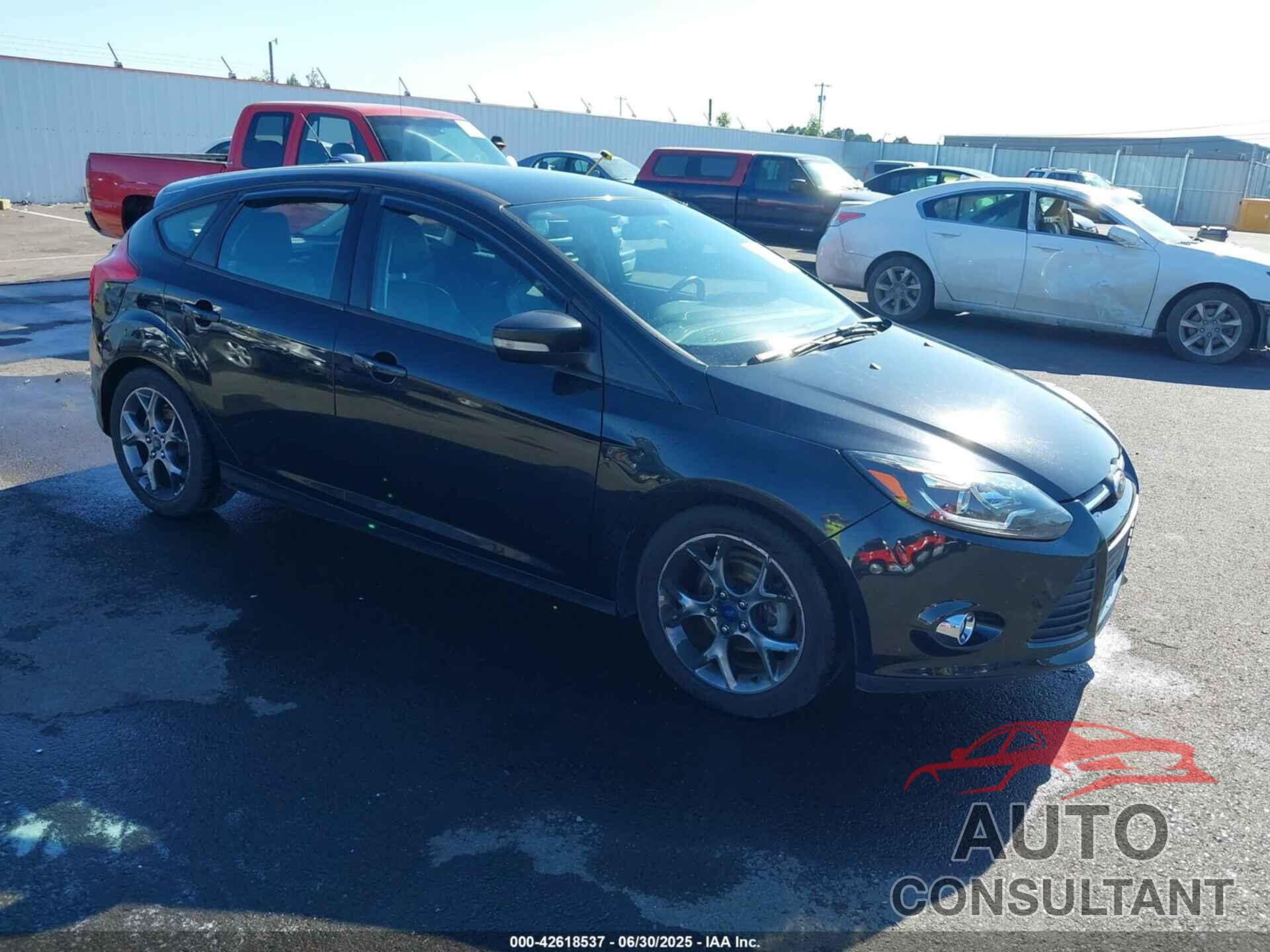 FORD FOCUS 2014 - 1FADP3K21EL443749
