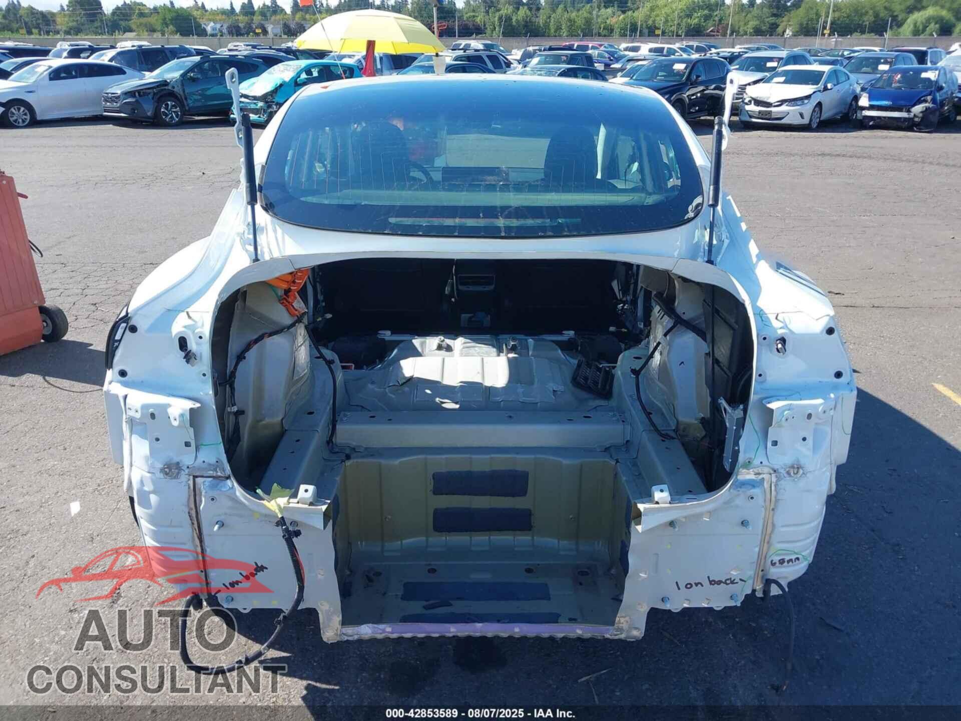 TESLA MODEL 3 2020 - 5YJ3E1EC2LF627456