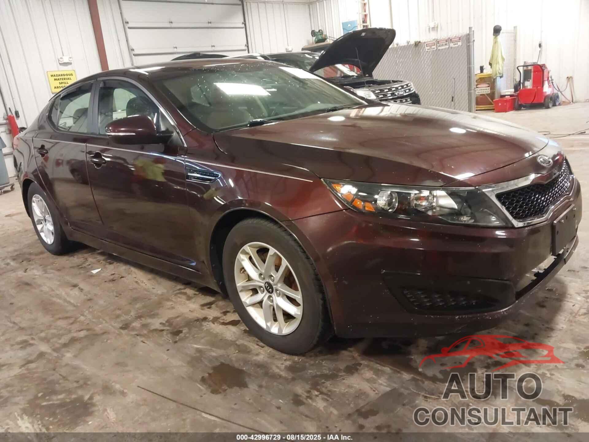KIA OPTIMA 2011 - KNAGM4A78B5056695