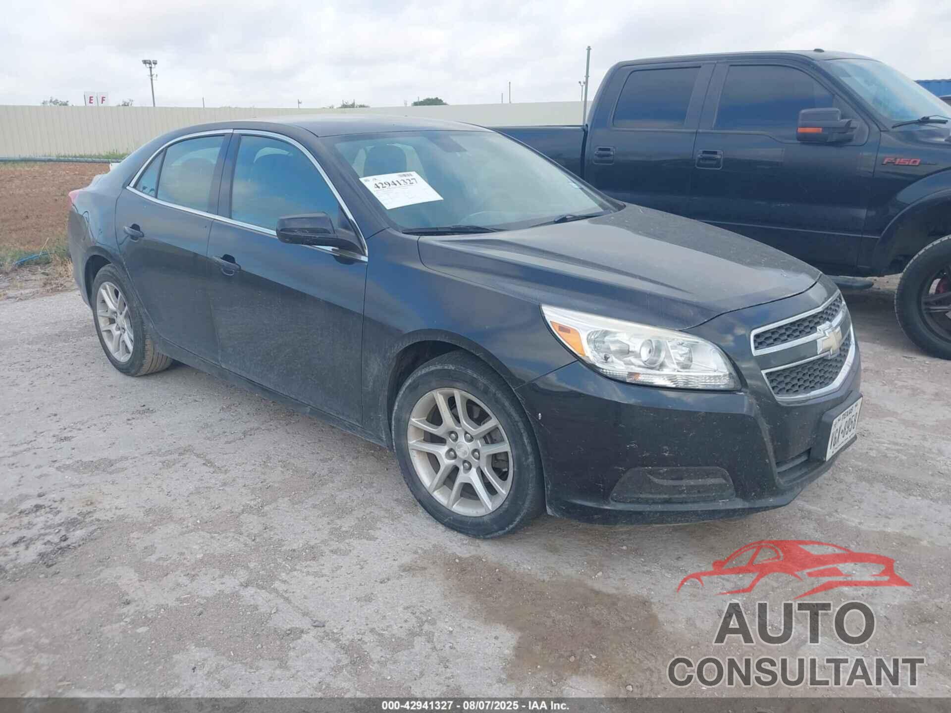 CHEVROLET MALIBU 2013 - 1G11D5RR8DF118977