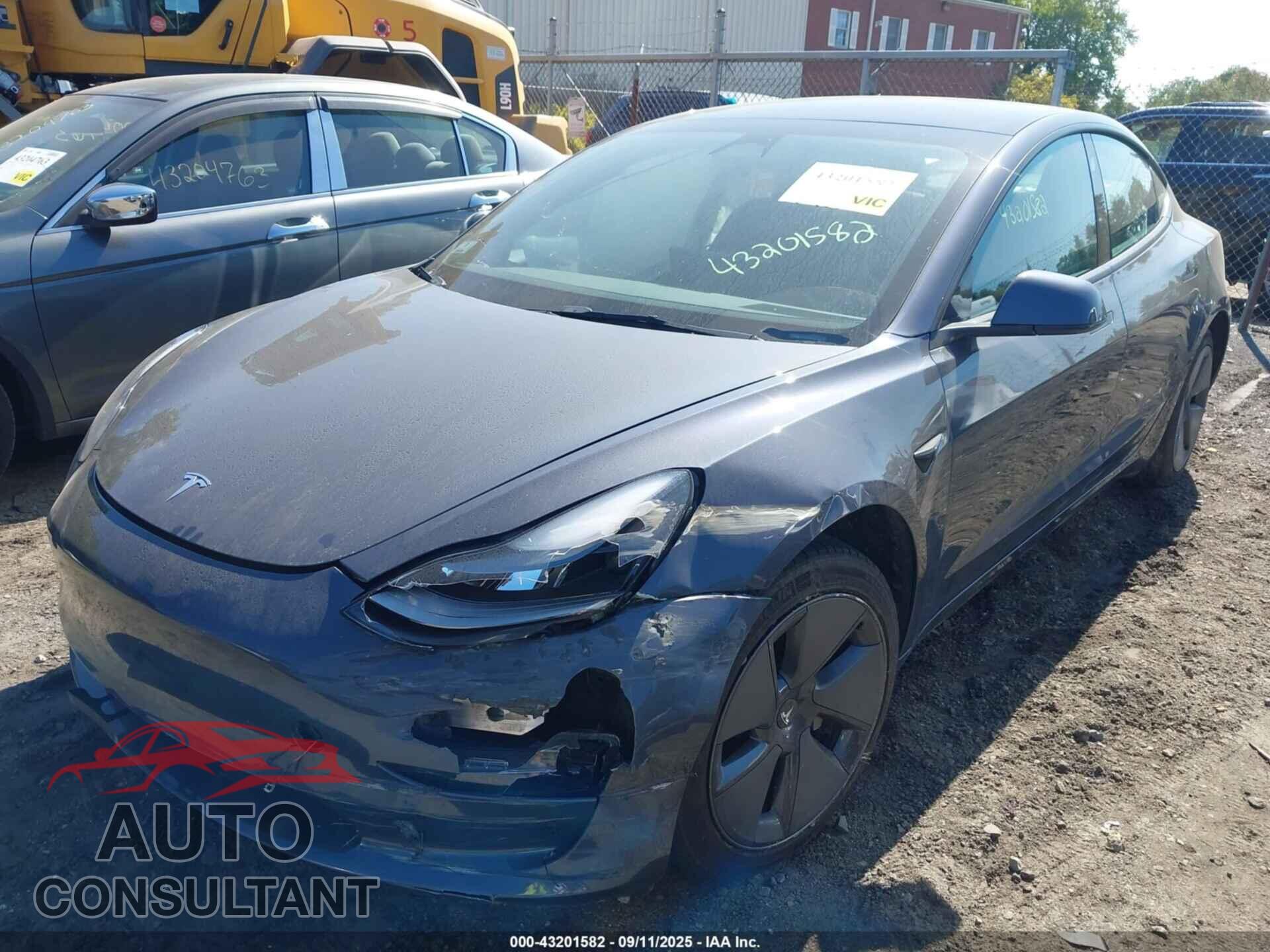 TESLA MODEL 3 2023 - 5YJ3E1EAXPF417420