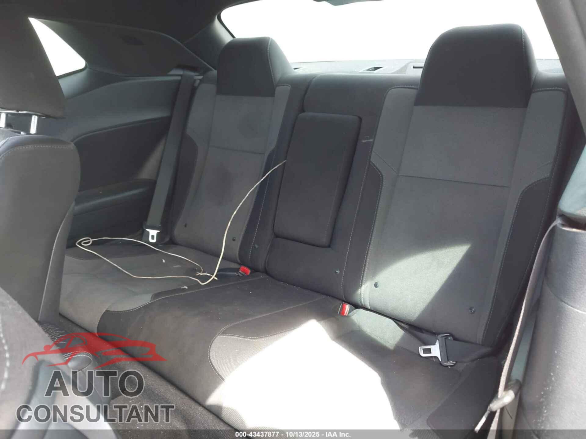 DODGE CHALLENGER 2015 - 2C3CDZAG0FH851452