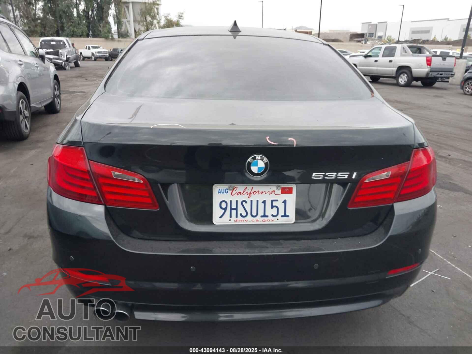BMW 528I 2012 - WBAXG5C54CDX04534