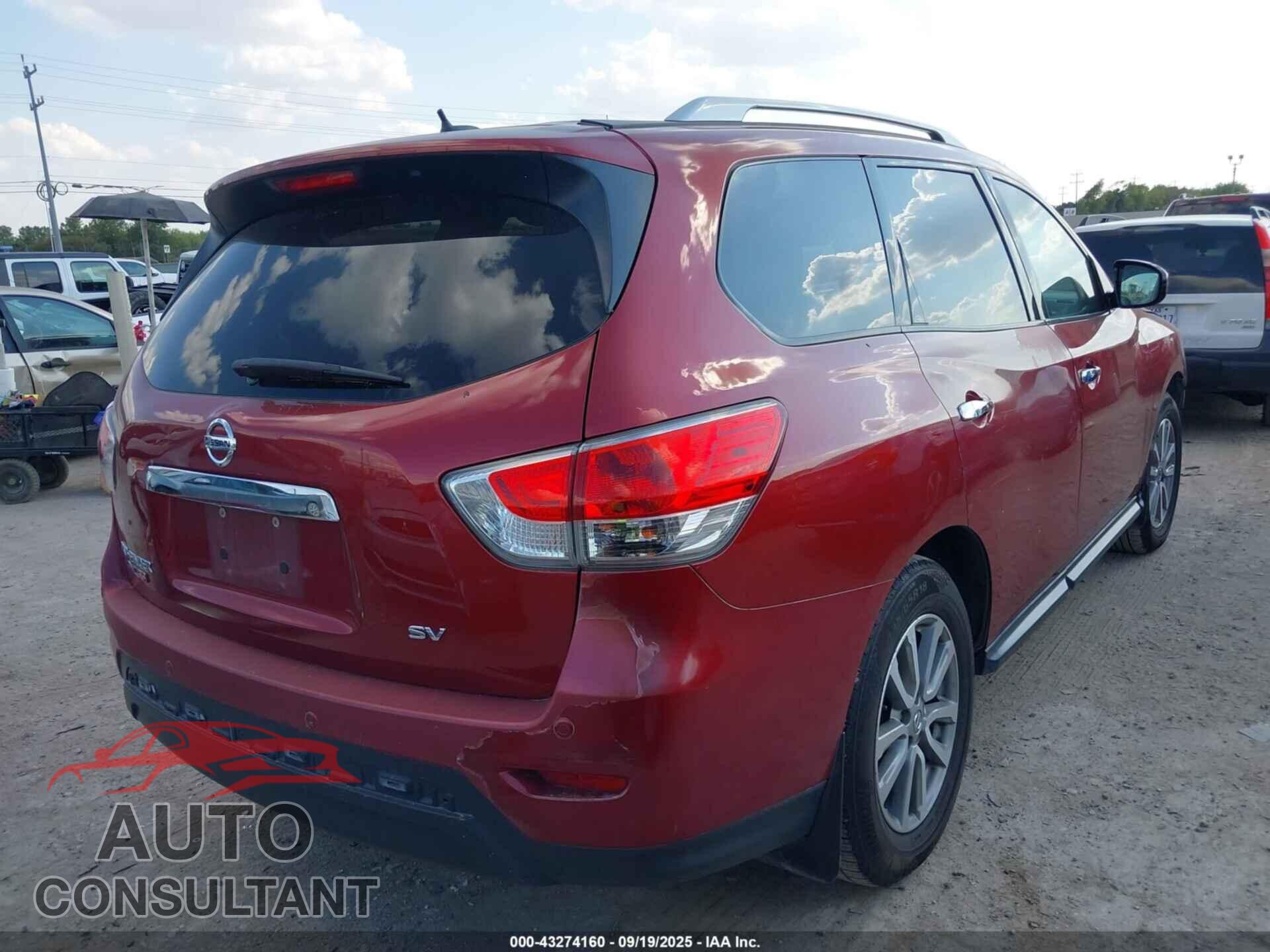 NISSAN PATHFINDER 2015 - 5N1AR2MN4FC616640
