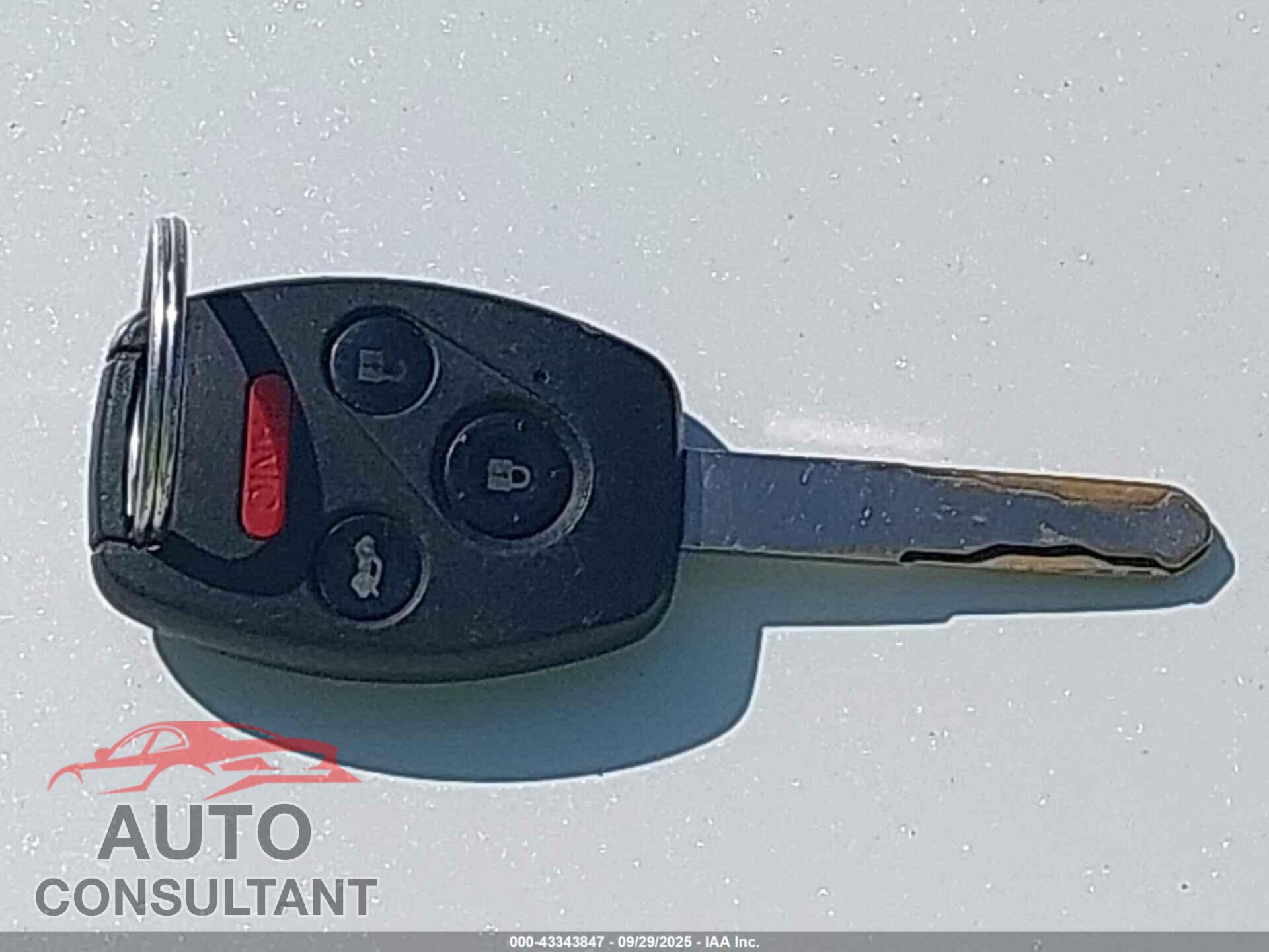 HONDA CIVIC 2009 - 19XFA16599E051663
